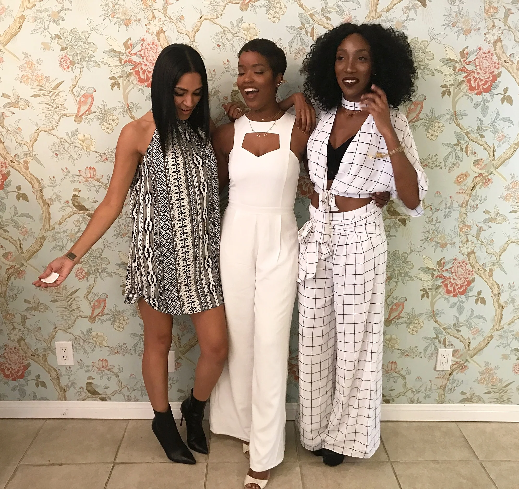 Candids with Pashana and Kennesha!! It's so funny, because we all picked out a look when we arrived to the store to wear for the night and we just by chance happen to coordinate. Not planned at all!! 