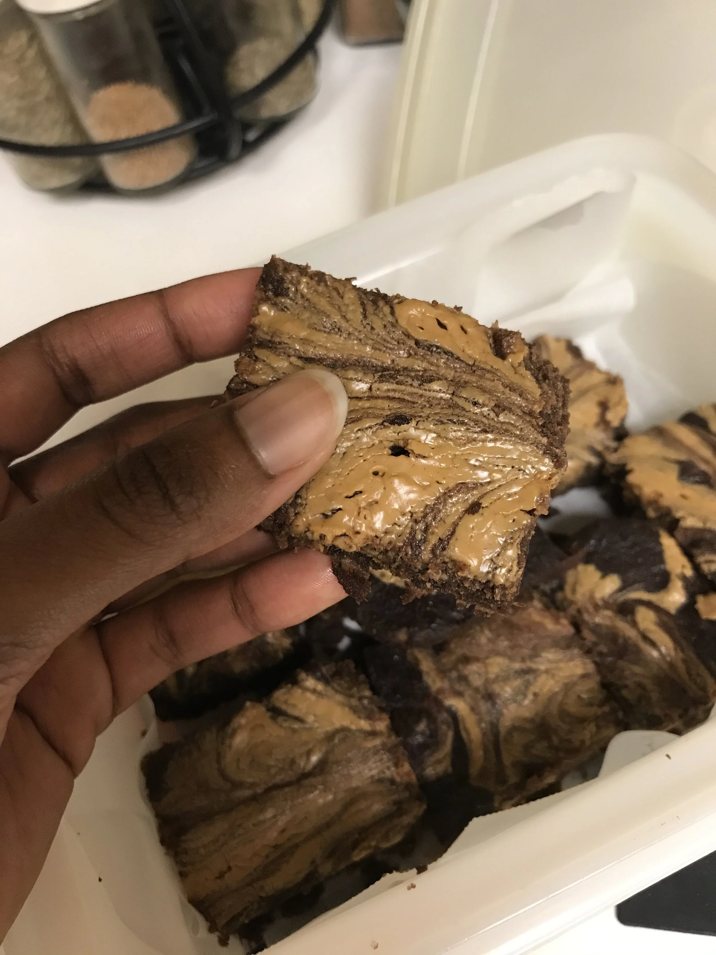 Vegan Peanut Butter and Banana Brownies 