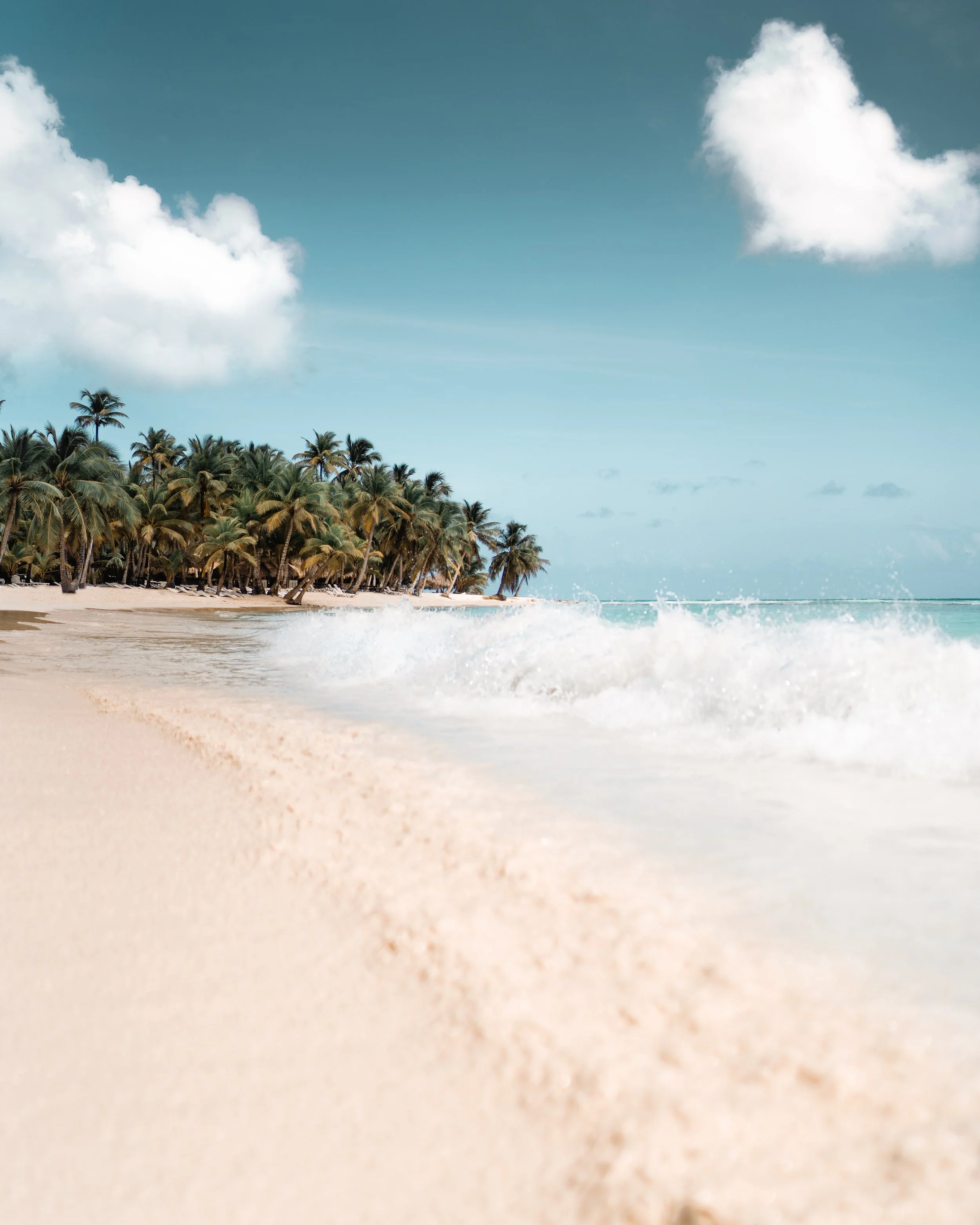 6 Things You Need For A Perfect Beach Day