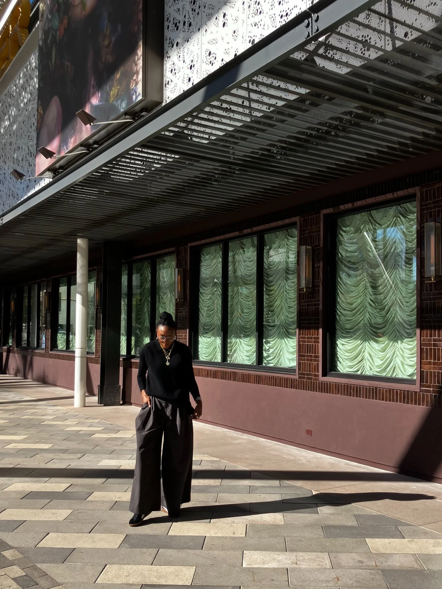 One last look in Arizona before heading back to California ✨ tonight&rsquo;s fashion show with @cabiclothing was amazing to be part of again. The spring 26 collection is so fun and there is a little something for everyone 🤗. 

Outfit details:
Pants 