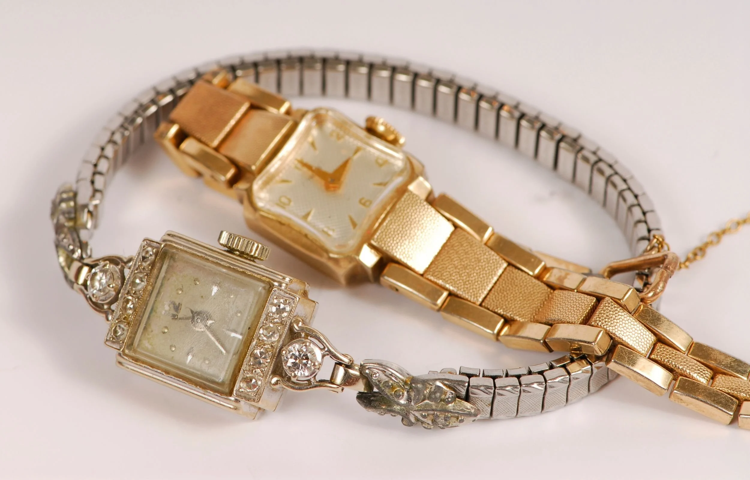 A Smart Guide to Choosing Estate Jewelry