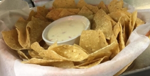 Queso & Chips