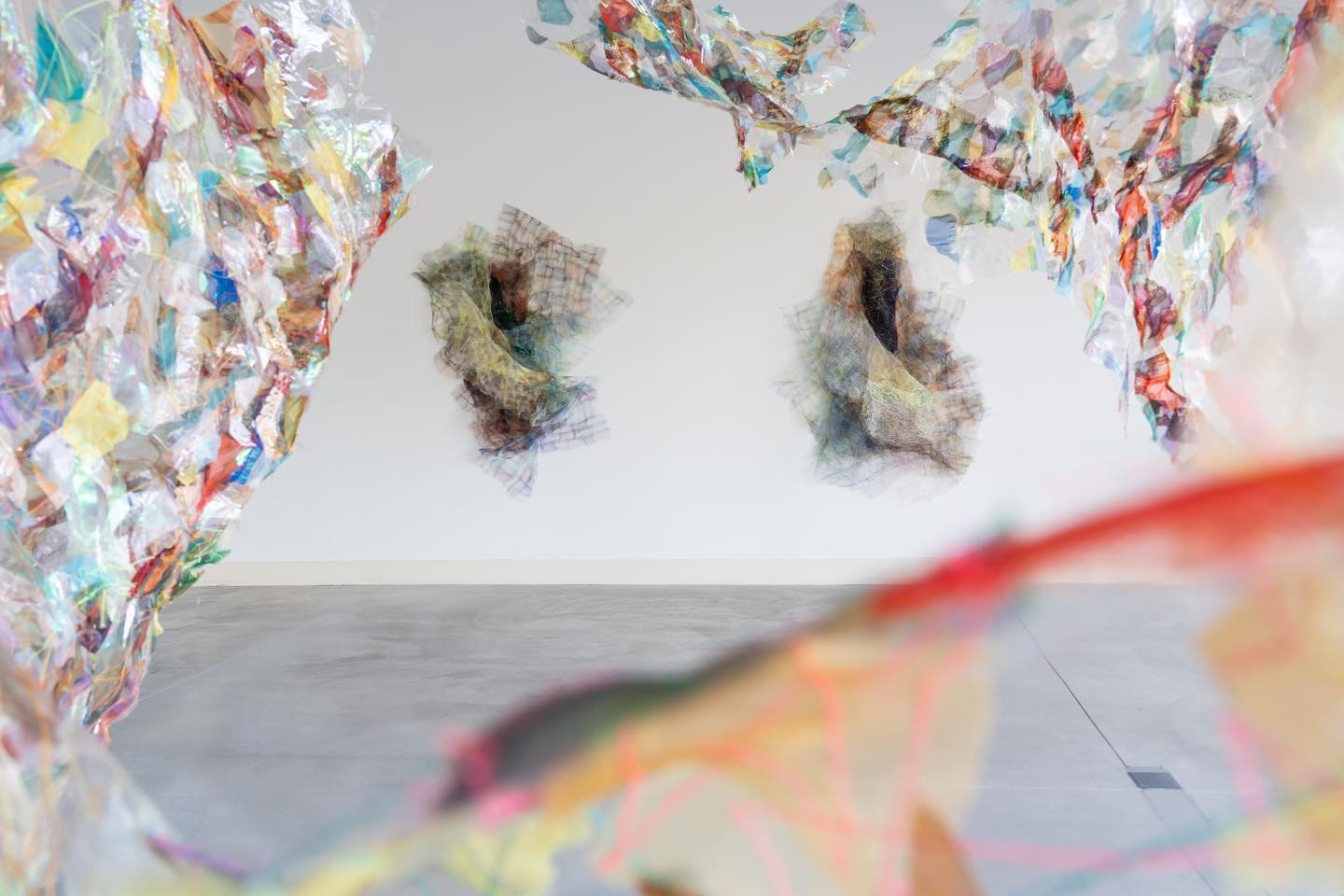 Holly Wong&rsquo;s &ldquo;Emergence&rdquo; is in its final weeks at @ogdencontemporaryarts - don&rsquo;t miss your chance to experience the magic she&rsquo;s created in this space with her incredible fiber installations. Exhibition on display through