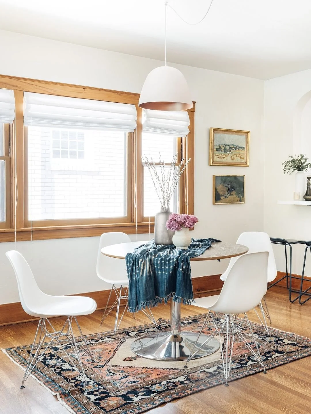 963 E Yale Ave: a previously listed, staged and sold home in the 9th &amp; 9th neighborhood of SLC 💕

This classic 9th &amp; 9th bungalow had all the character you want in a historic home, but had been modernized with contemporary touches over the y