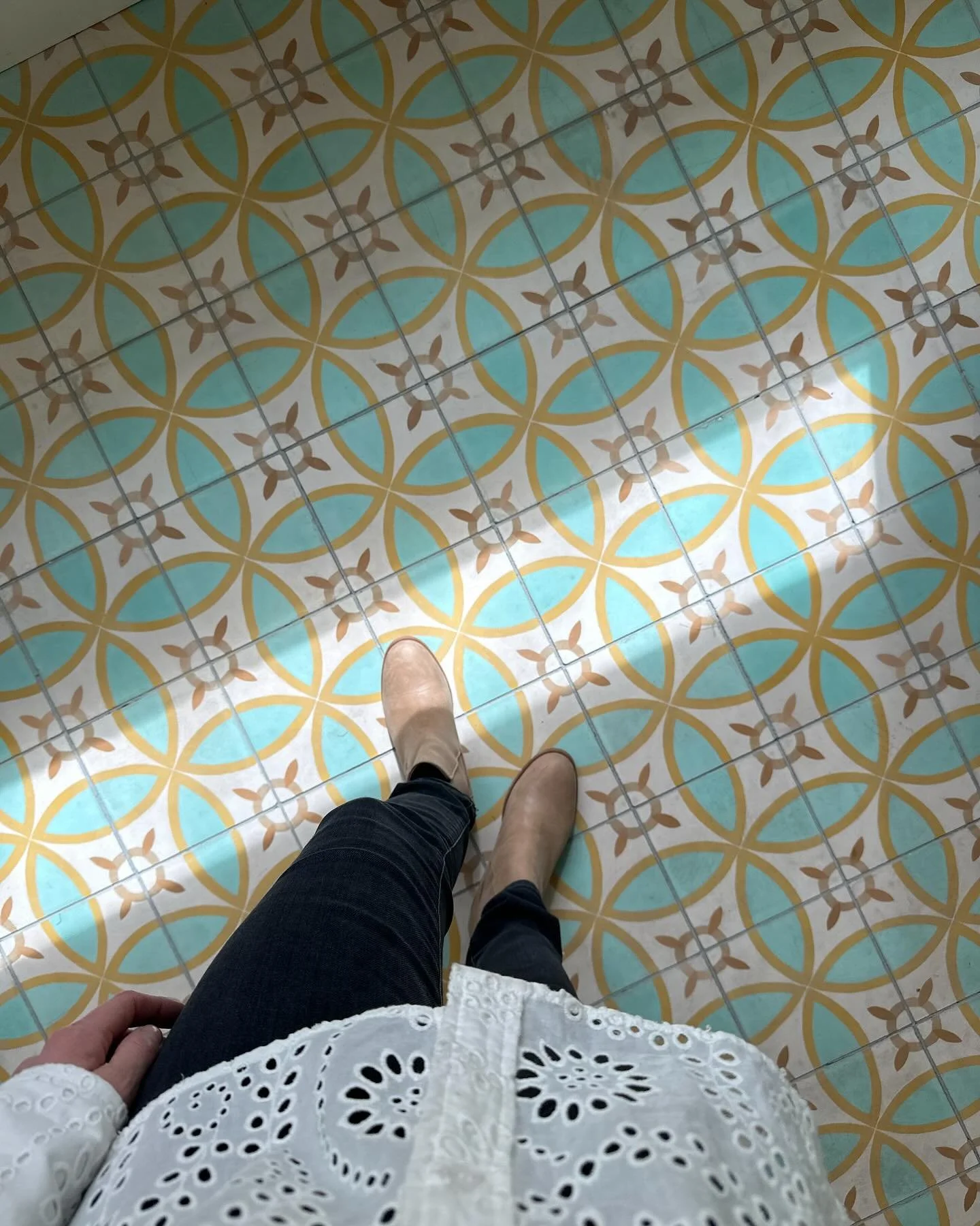 Wowza, March was really something. Two celebratory closings (both were many months in the making 🥂) two whirlwind ceramic art shows (thanks for coming @nceca 👋🏼), a heart squeezing family visit&hellip;and of course plenty of sweet memories made da