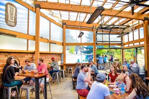 Ounces Taproom & Beer Garden photo