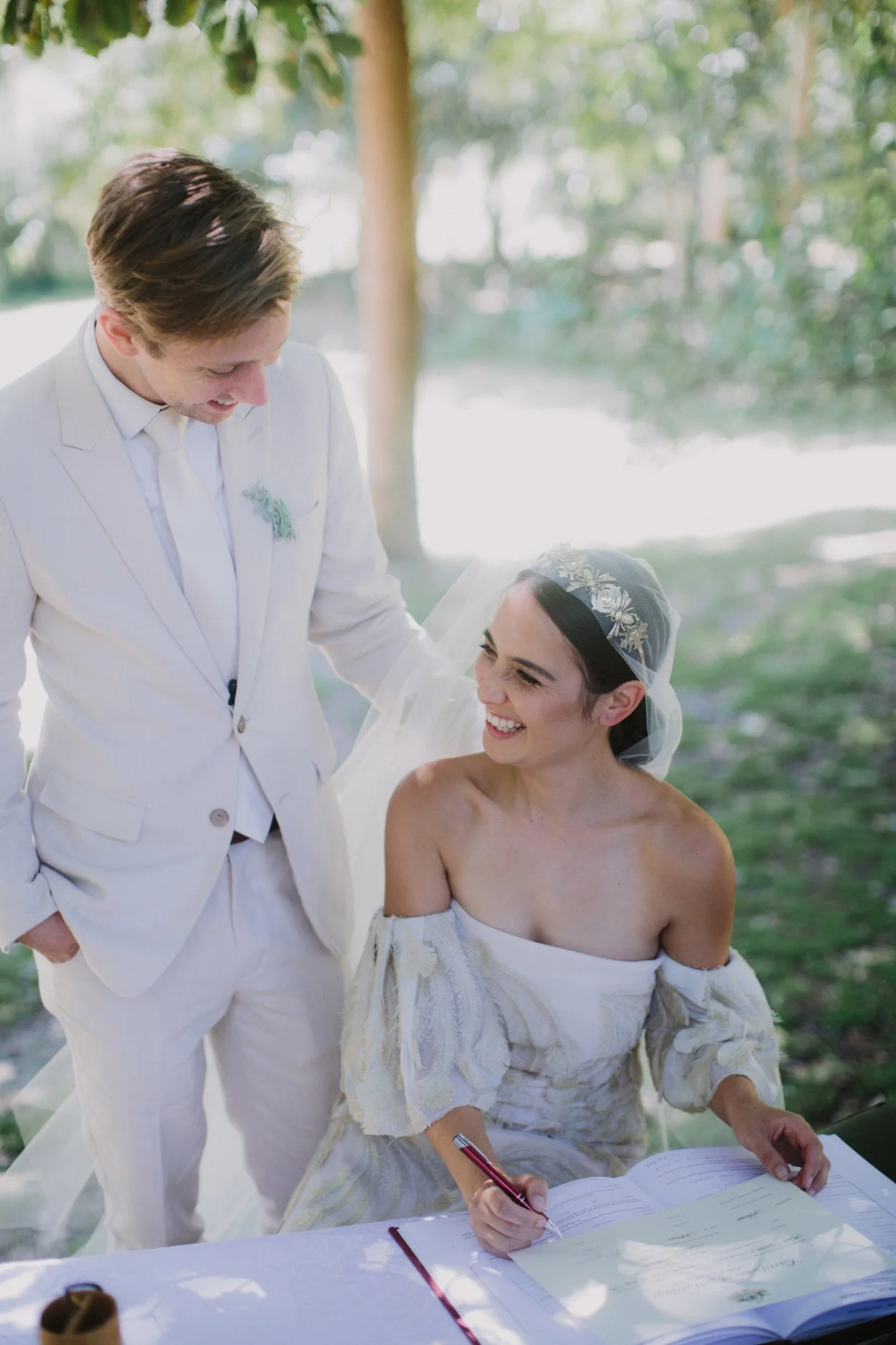 I-Got-You-Babe-Weddings-Heide-Museum-of-Modern-Art-Elopement-Susie-Nathan028.jpg