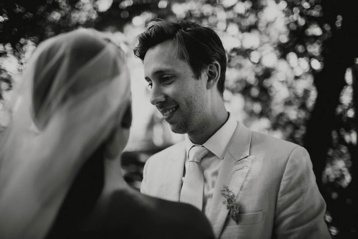 I-Got-You-Babe-Weddings-Heide-Museum-of-Modern-Art-Elopement-Susie-Nathan048.jpg