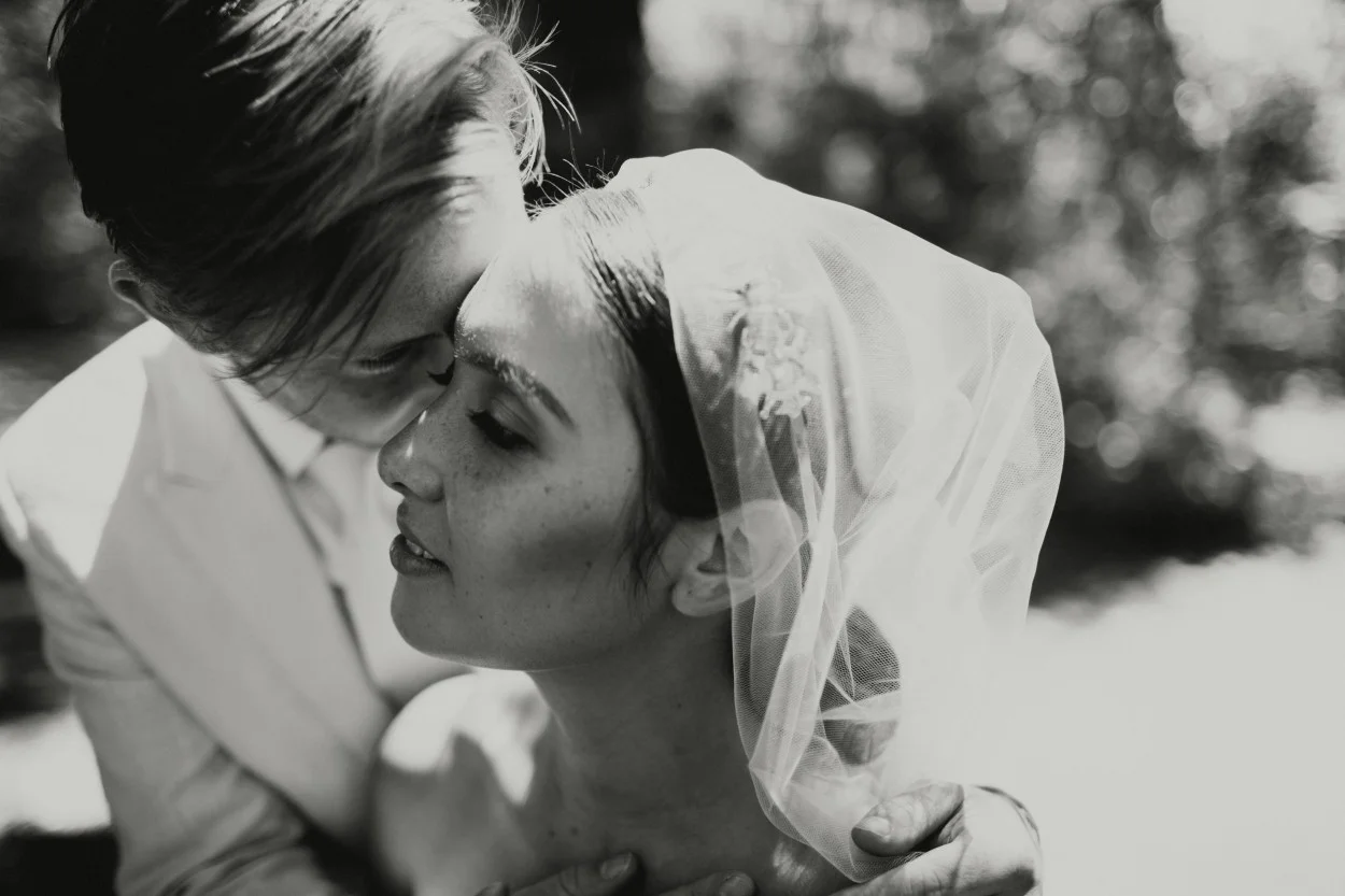 I-Got-You-Babe-Weddings-Heide-Museum-of-Modern-Art-Elopement-Susie-Nathan070.jpg
