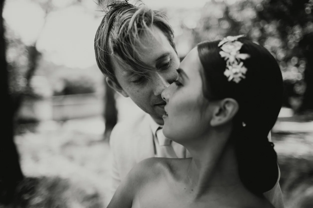 I-Got-You-Babe-Weddings-Heide-Museum-of-Modern-Art-Elopement-Susie-Nathan099.jpg