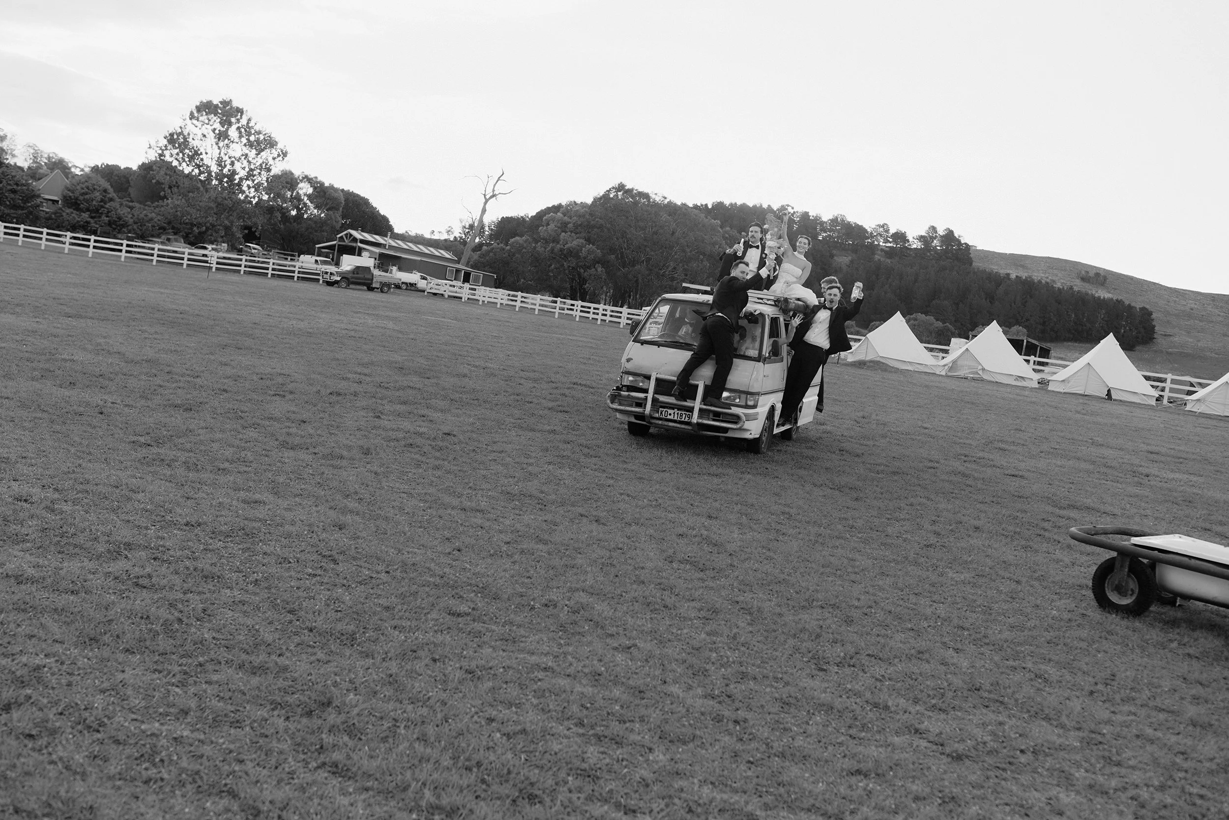 I_Got_You_Babe_Weddings_Laura&Ben_Farm_Property_1052.jpg
