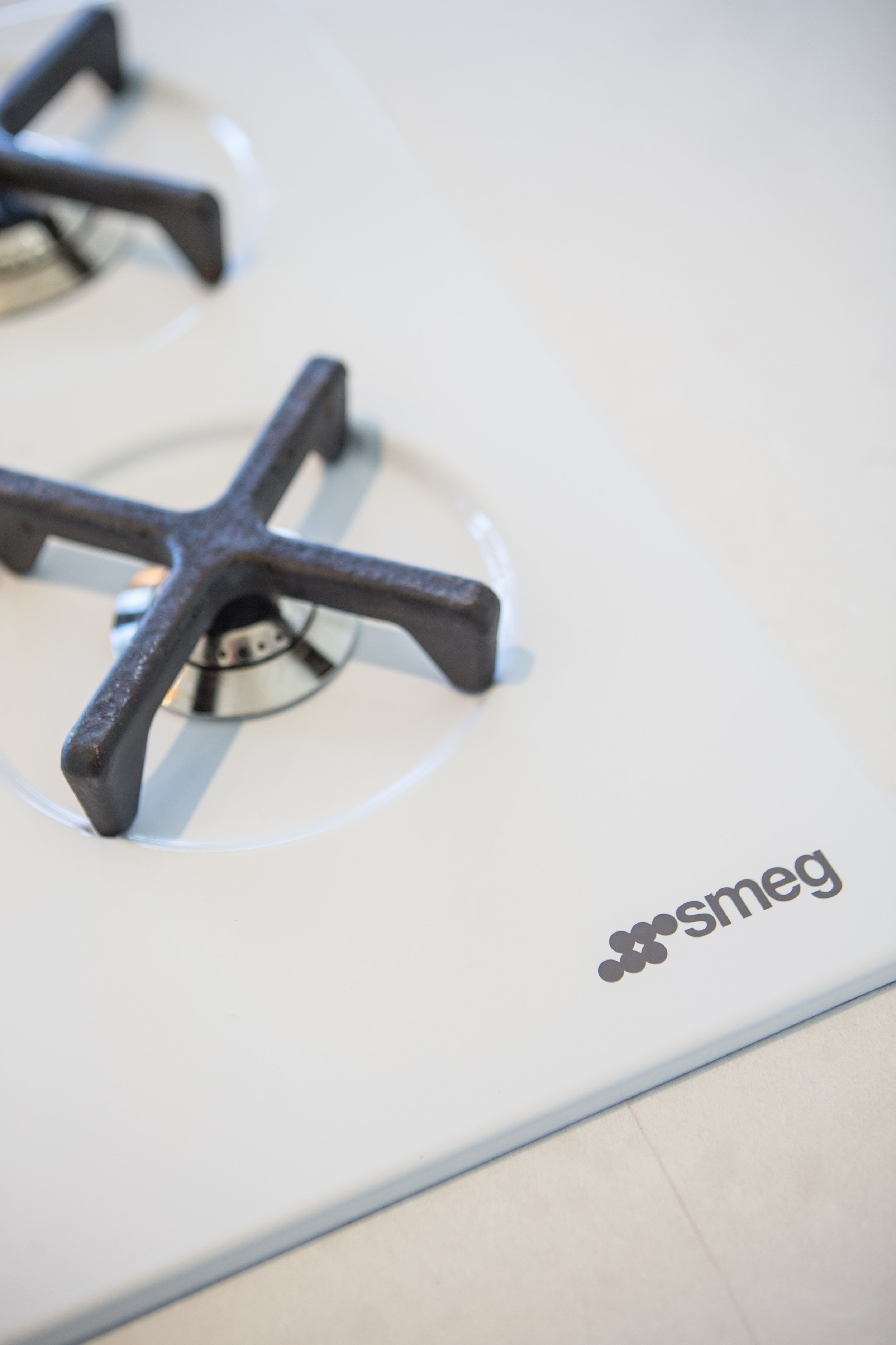 In Haus Design White Kitchen 08.jpg