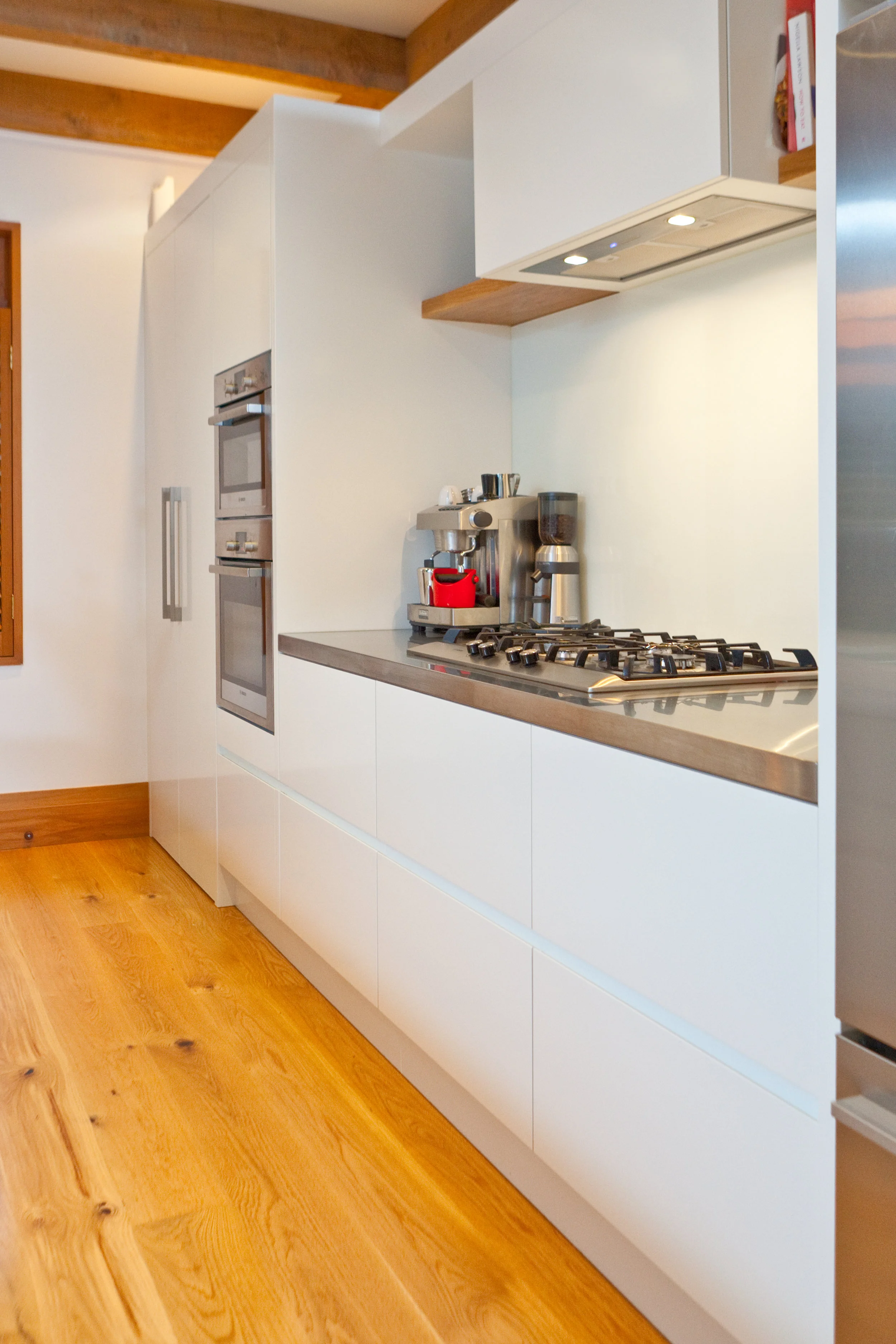 Warm White Kitchen Design NZ
