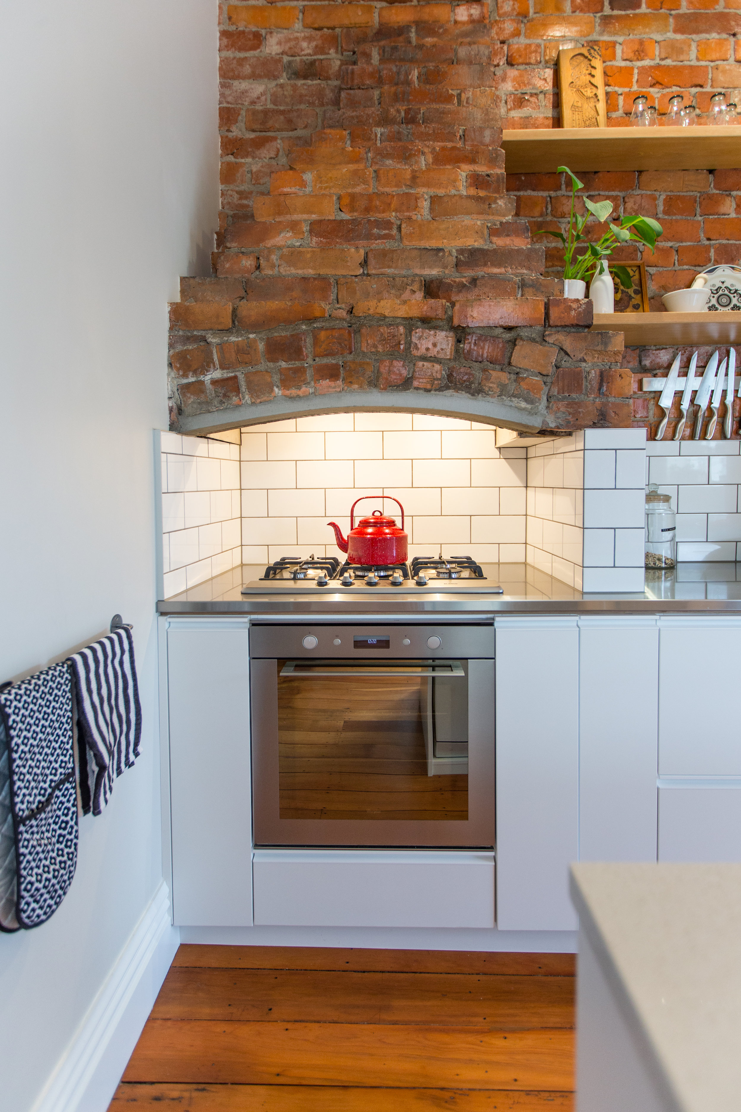 In Haus Design Kitchen 26.jpg