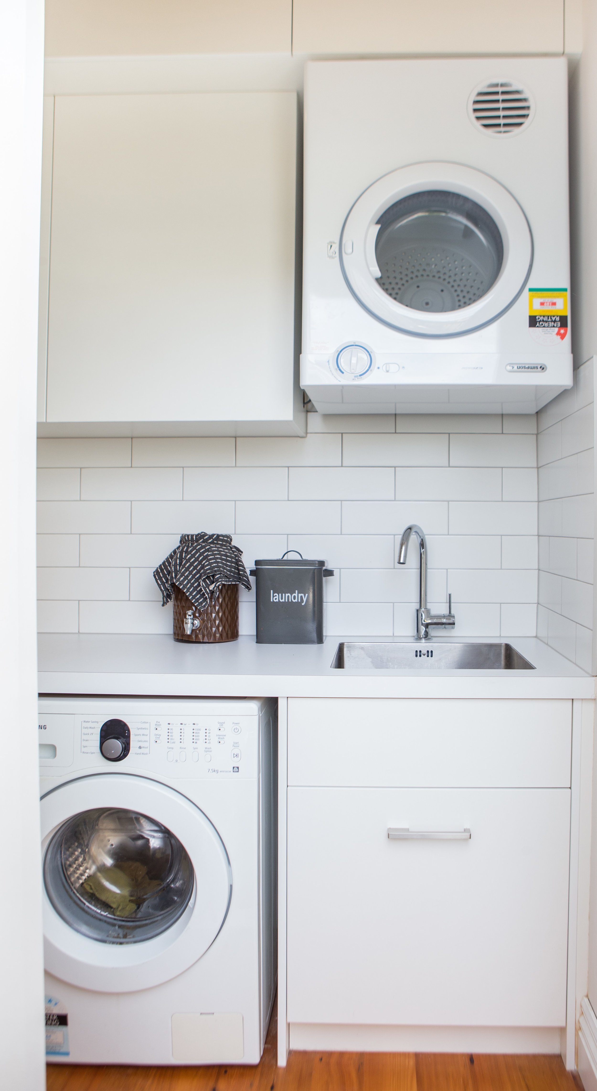 In Haus Design Kitchen Two 29.jpg