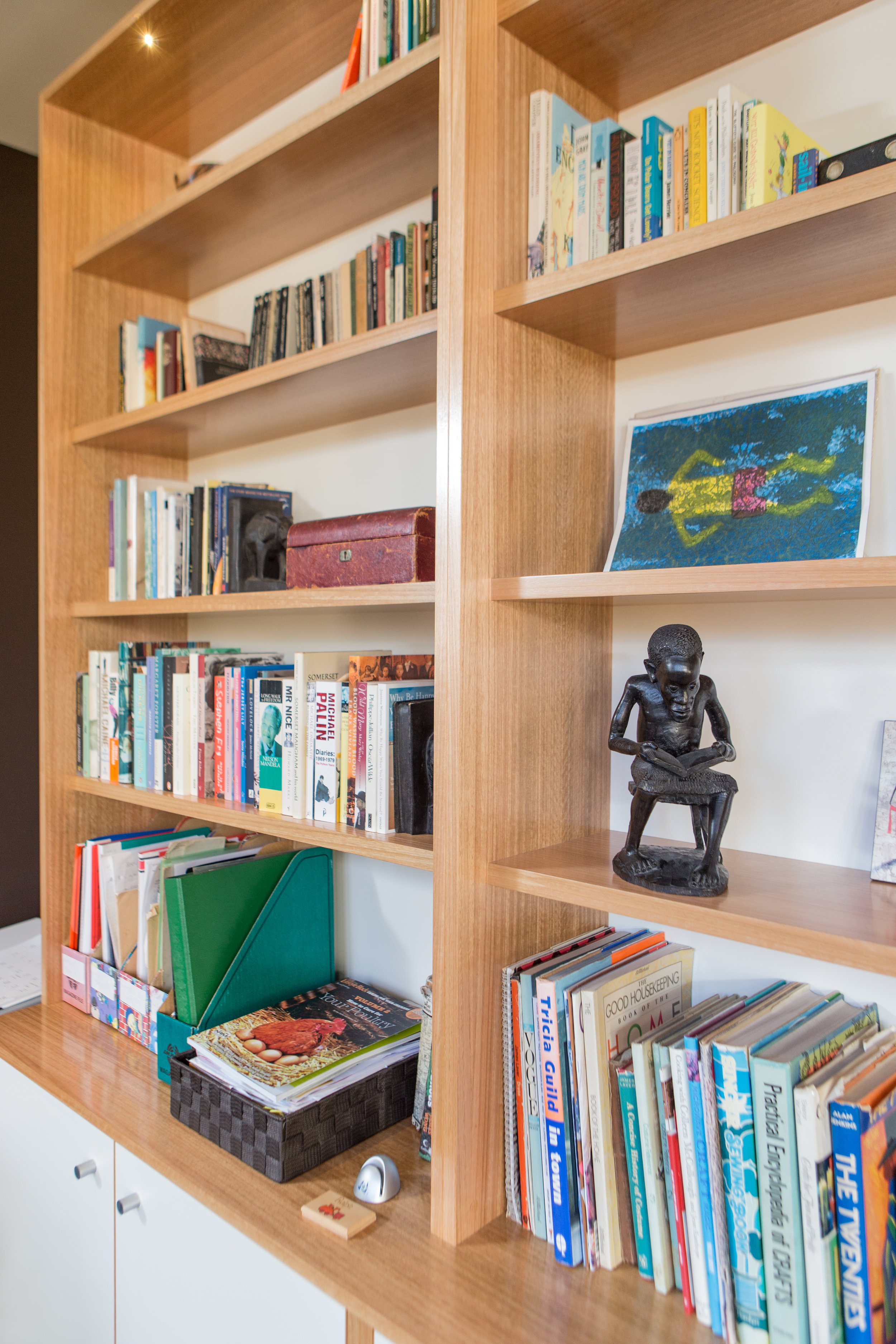 Waikanae Home Library Office 05.jpg