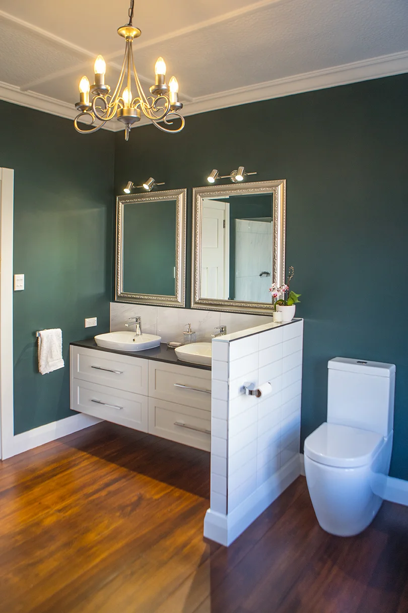 Bailey Bathroom 1446.jpg