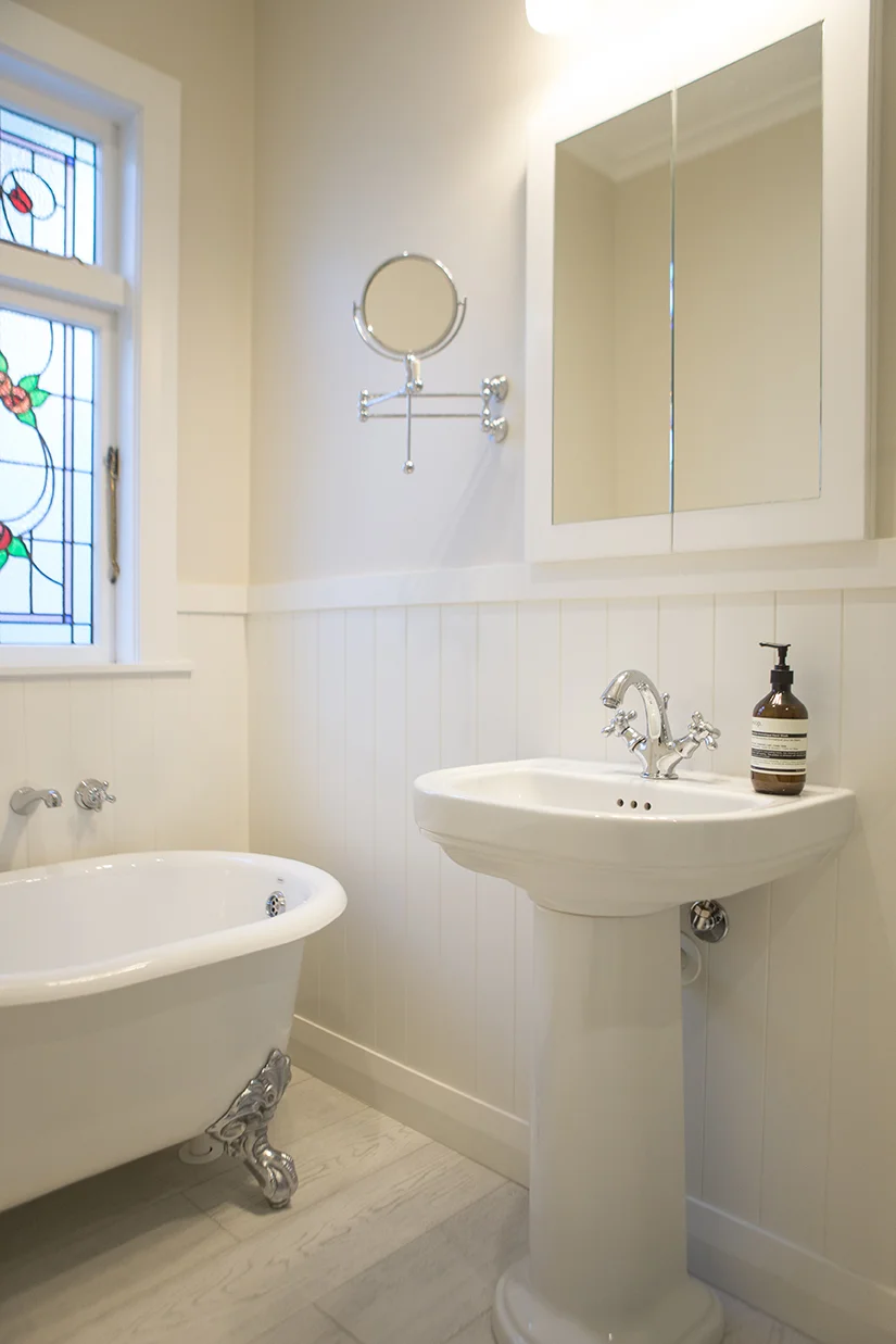 Murphy Bathroom 1341.jpg