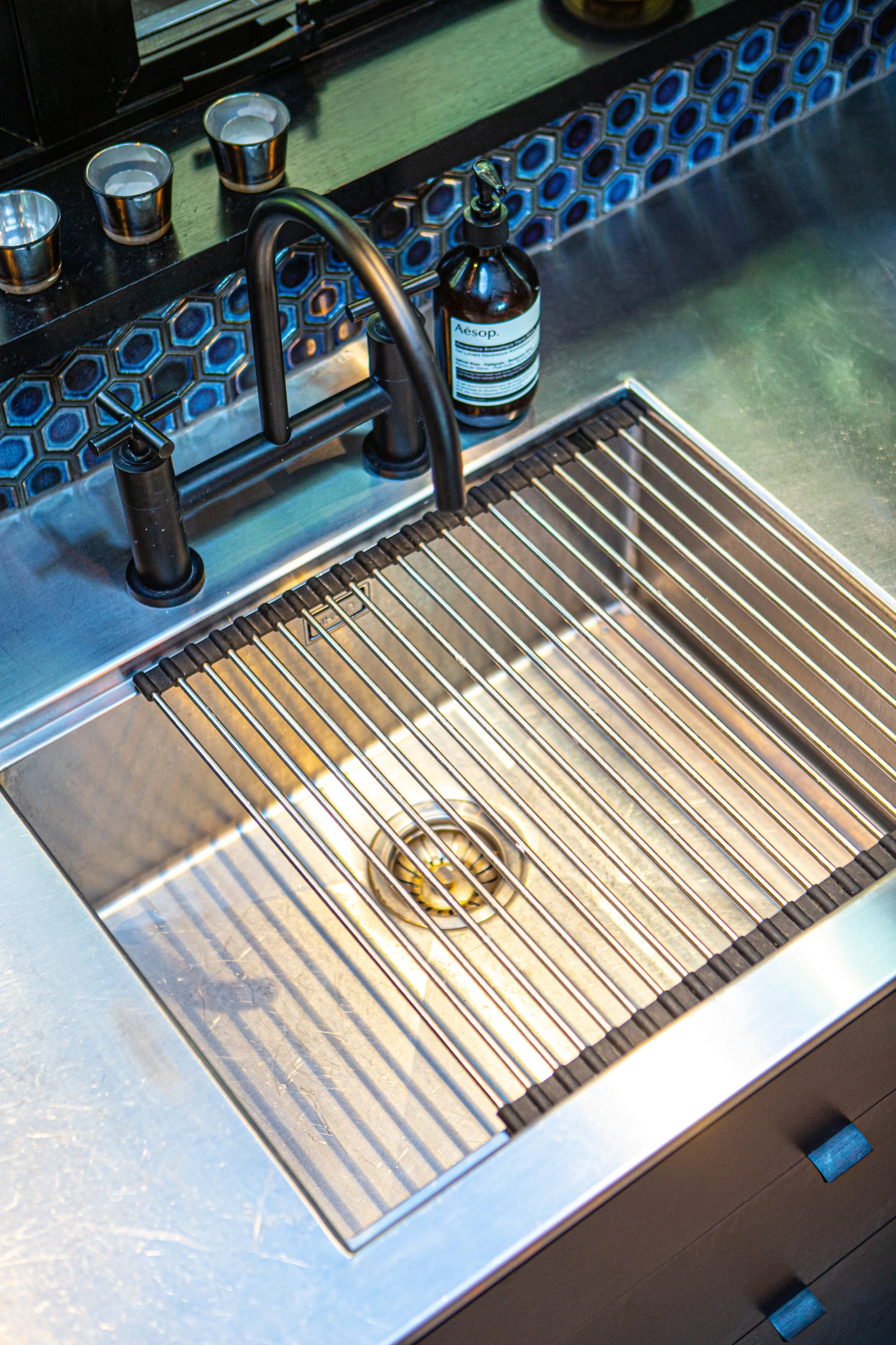 Copy of HHI_Mt Victoria_Transitions_Kitchen_7.jpg