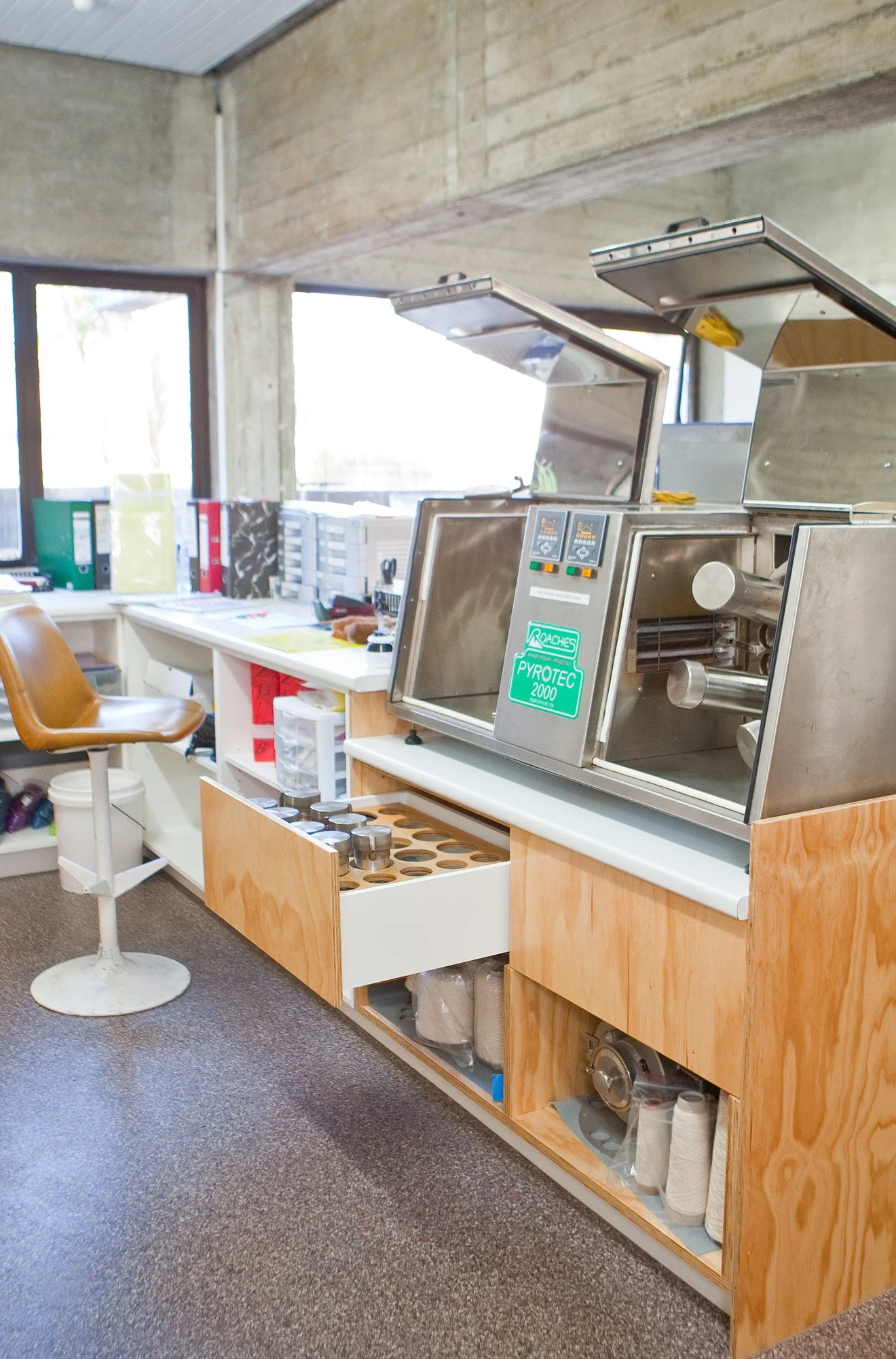 Commercial Woolyarns Dye Lab. 