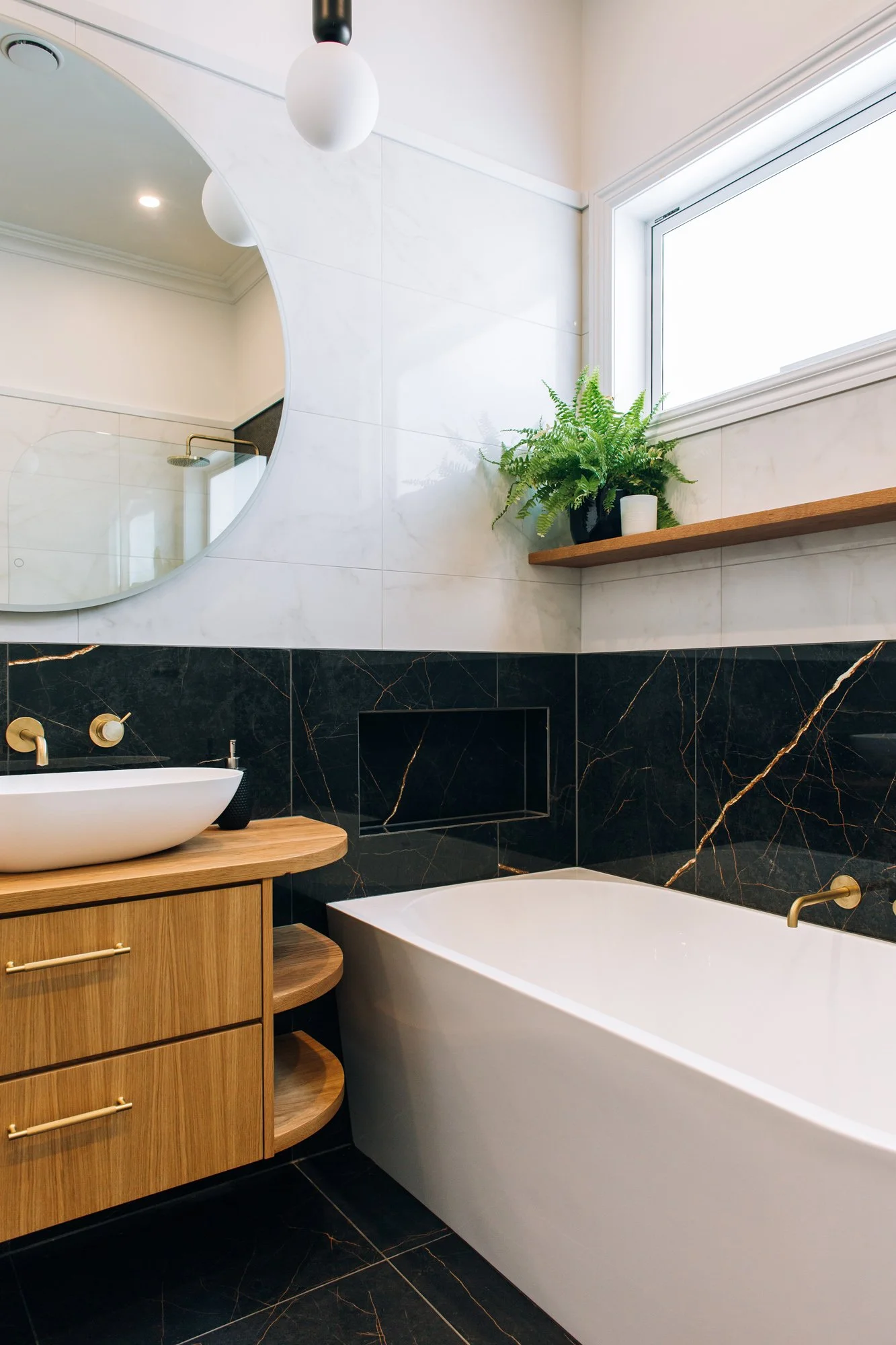 Modern tiled bathrooms_58.jpg
