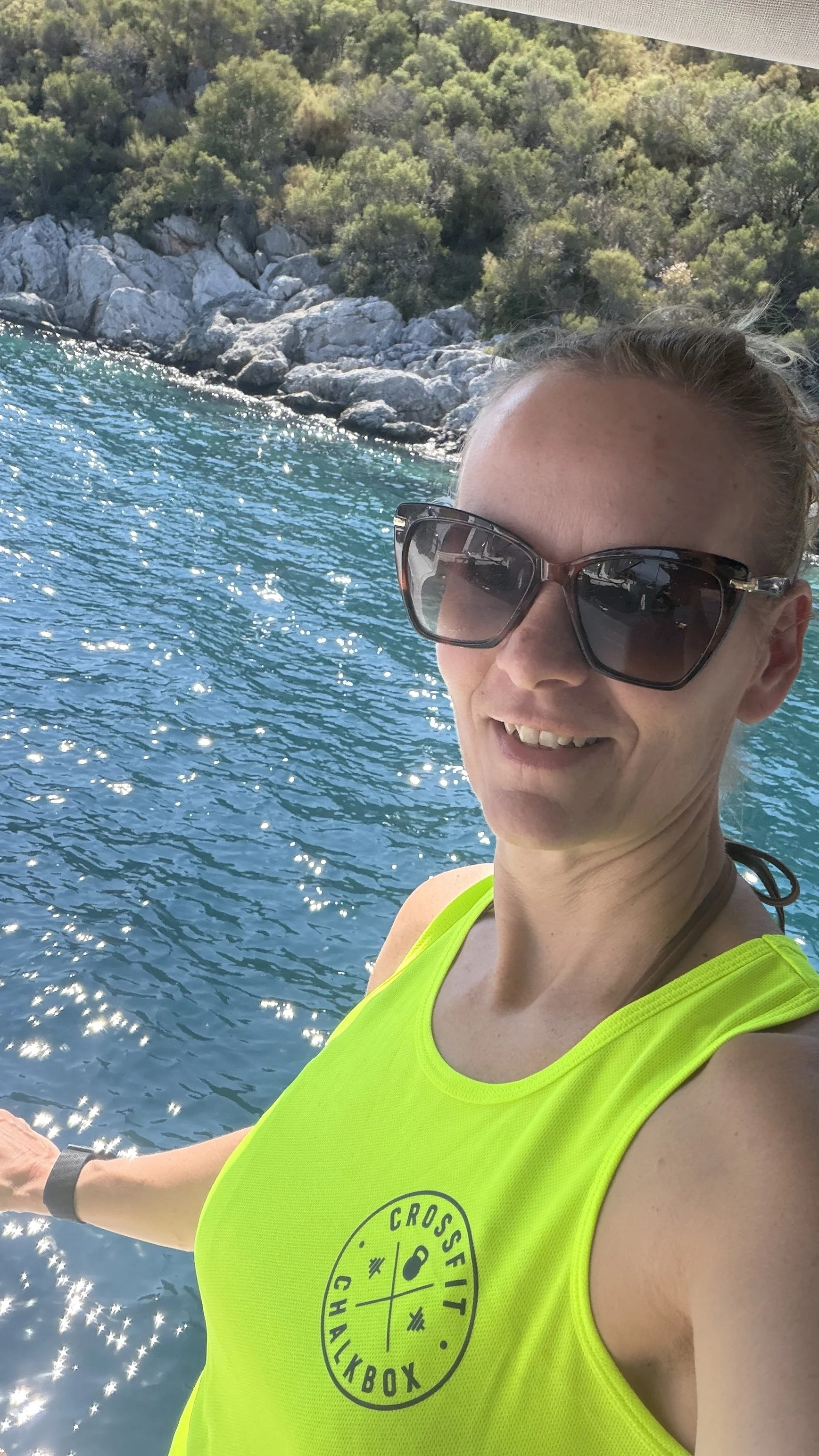 How to Stay Fit While on Holiday (Without Spending Hours in the Gym)