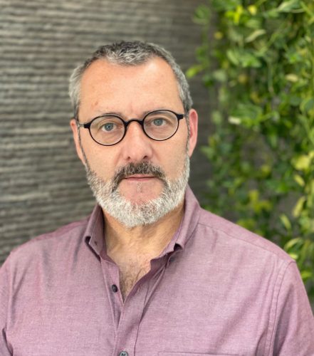   Revd Gareth Rayner-Williams is Co-ordinating Chaplain of the LGBT Chaplaincy in the Diocese of Llandaff and Priest for Social Justice in the East Cardiff Ministry Area of the Diocese of Monmouth. The East Cardiff Ministry Area are preparing to launch an Open Table community this year.  WATCH THIS SPACE . 