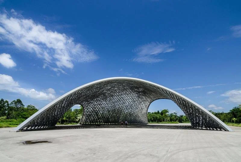 gardens lattice.jpg