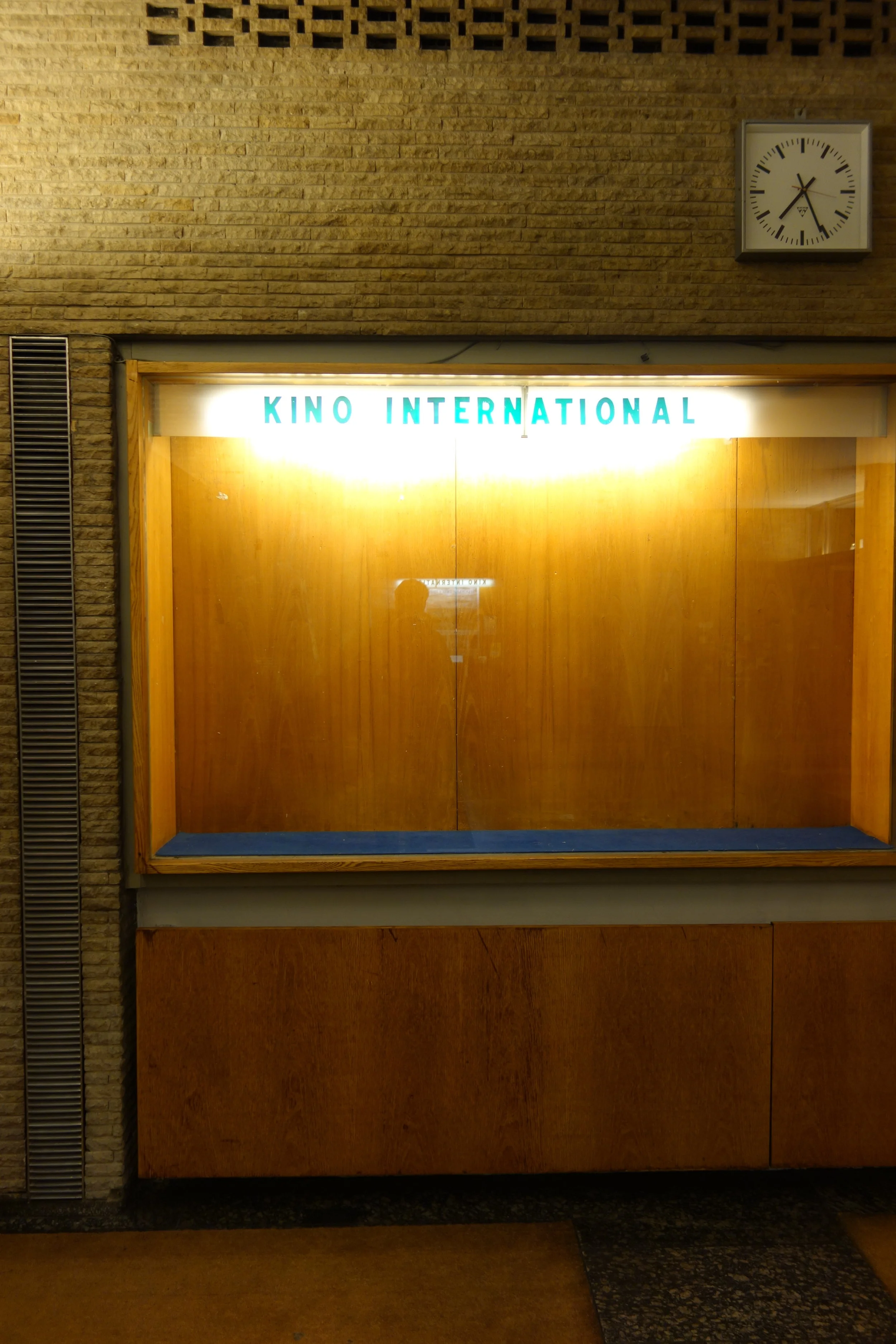 Eines meiner Lieblingskinos in Berlin: Das Kino International. Dort lief auch Das Salz der Erde.