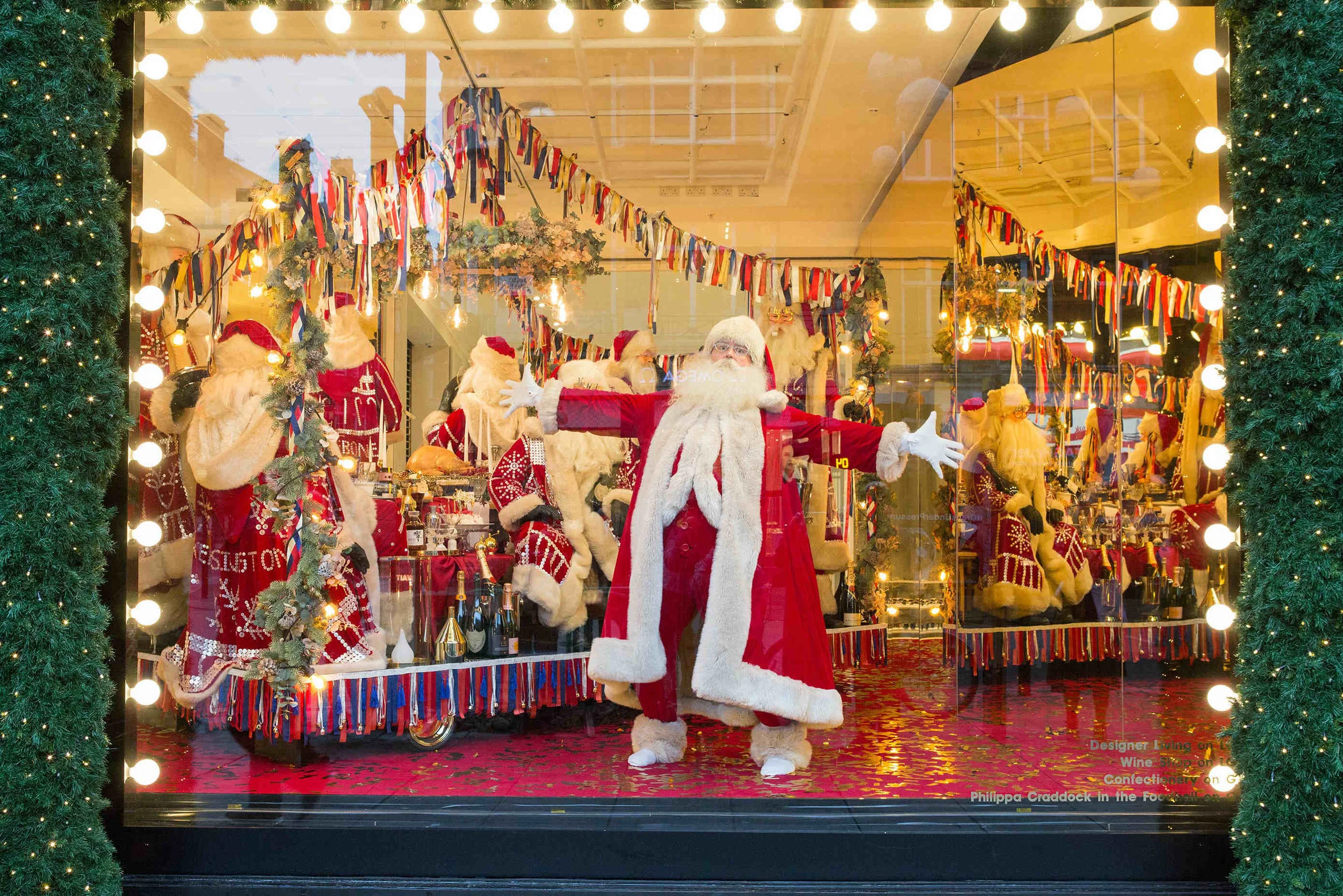 Selfridges-is-the-first-department-store-in-the-world-to-unveil-its-Christmas-windows-and-full-in-store-displays-today-20th-October-2017-3.jpg