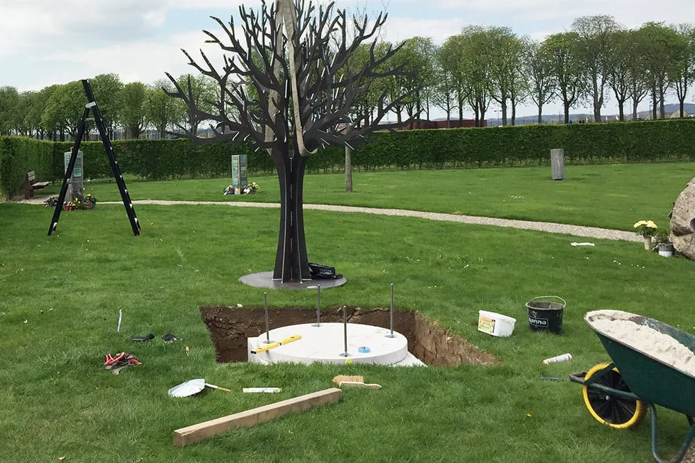 gedenkboomplaatsing-3.jpg