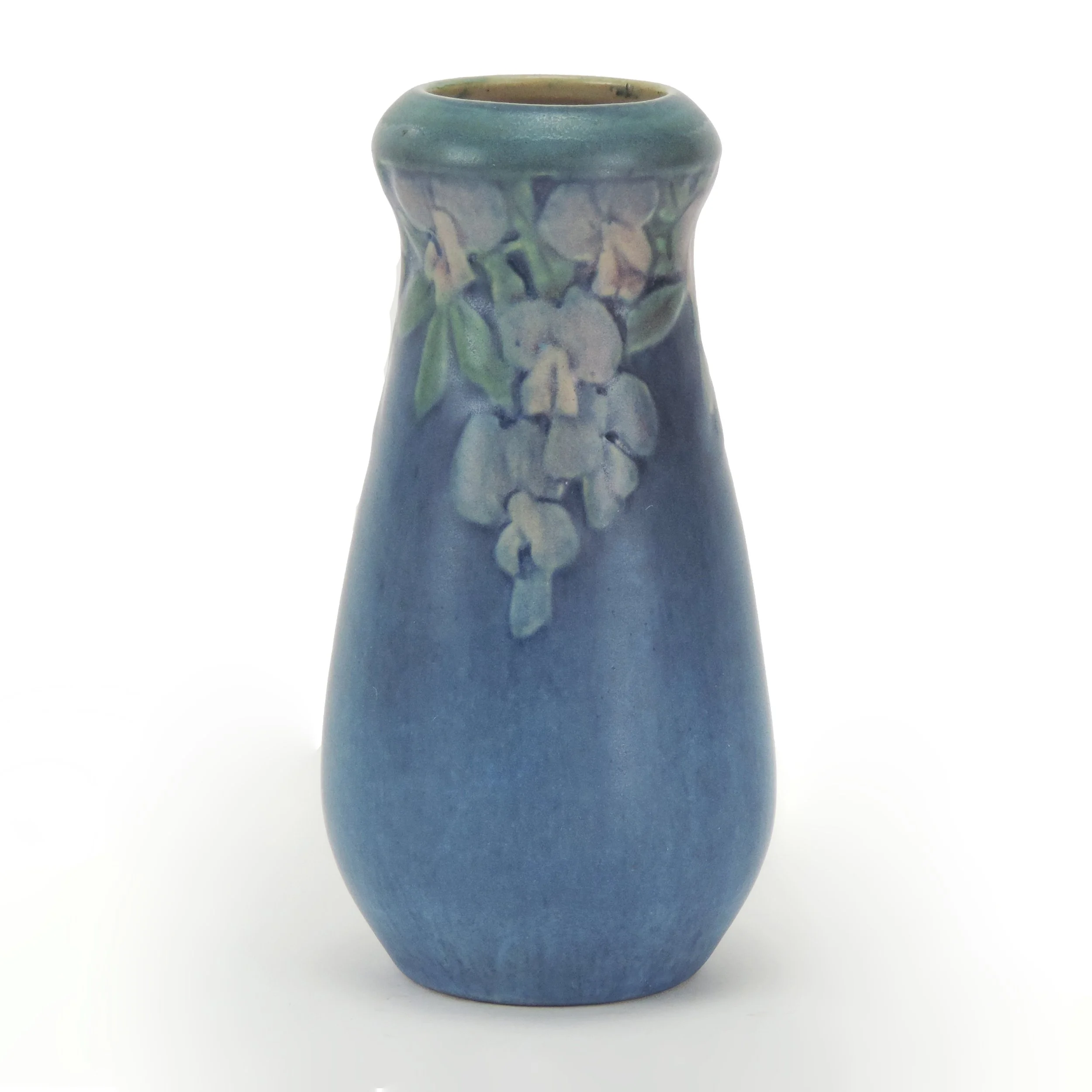 Newcomb-Pottery-HB-6-5in-1924-wisteria-gourd-vase-A.jpg