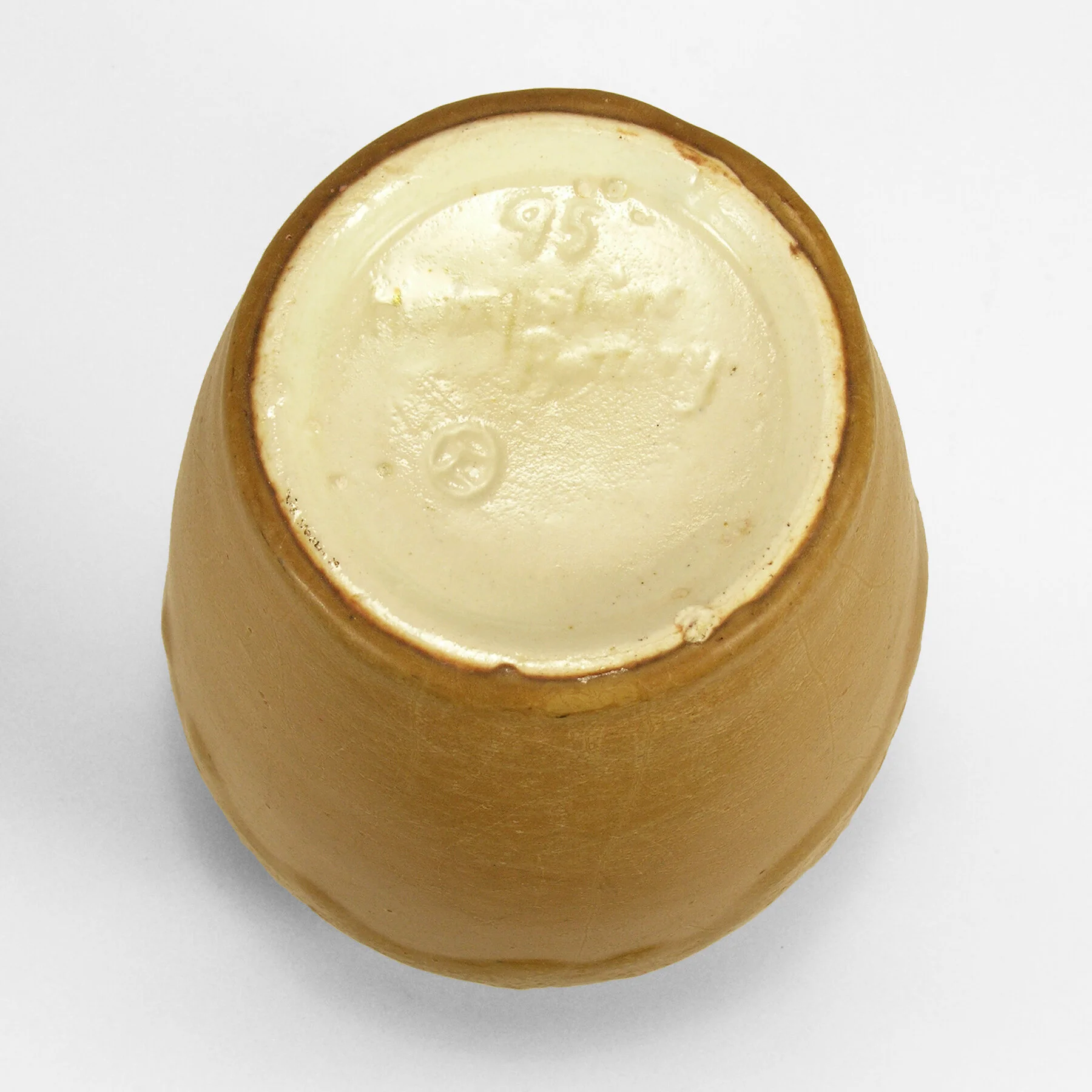 Hampshire-7-5in-shape-95-matte-yellow-thick-drip-vase-F.jpg