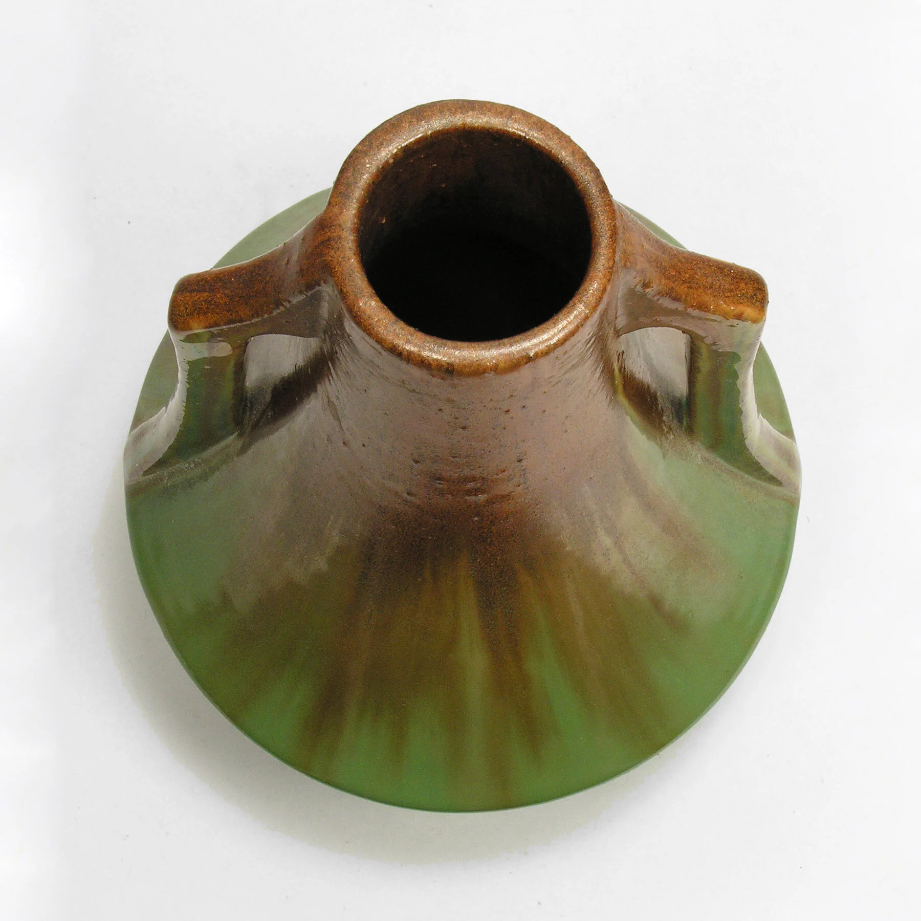 Fulper-9-5in-2-handle-572A-copperdust-over-green-flambe-F.jpg