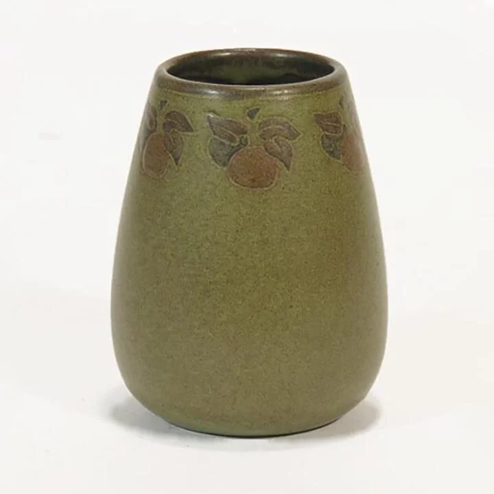 Marblehead-Pottery-4-25in-dec-fruit-C.jpg