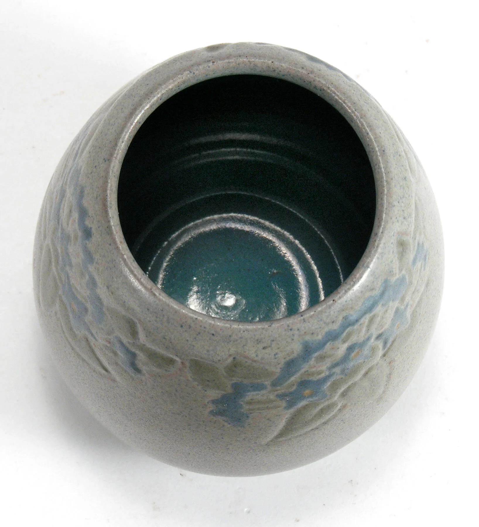 Marblehead-Pottery-3-58in-floral-acorn-E.jpg