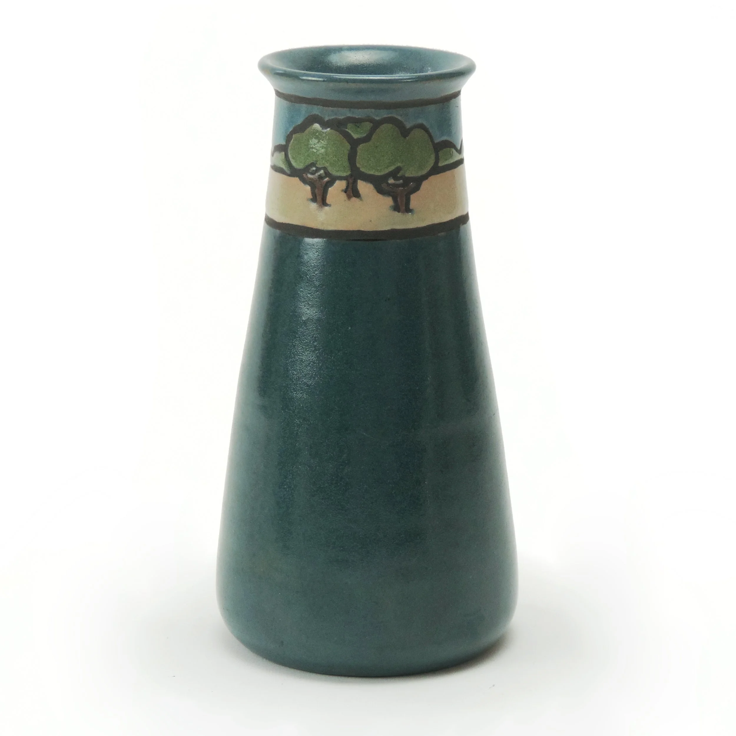 SEG-EG-1917-6-25in-tree-band-vase-29127-A.jpg