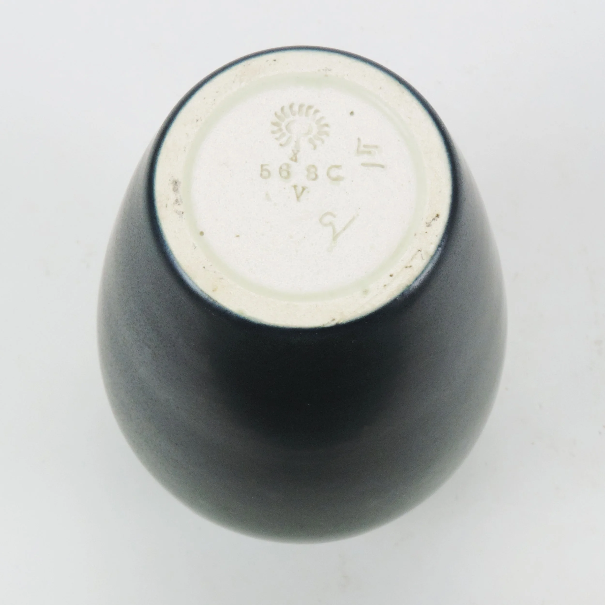 Rookwood-Pottery-LE-1910-7-38in-vellum-fish-vase-E.jpg