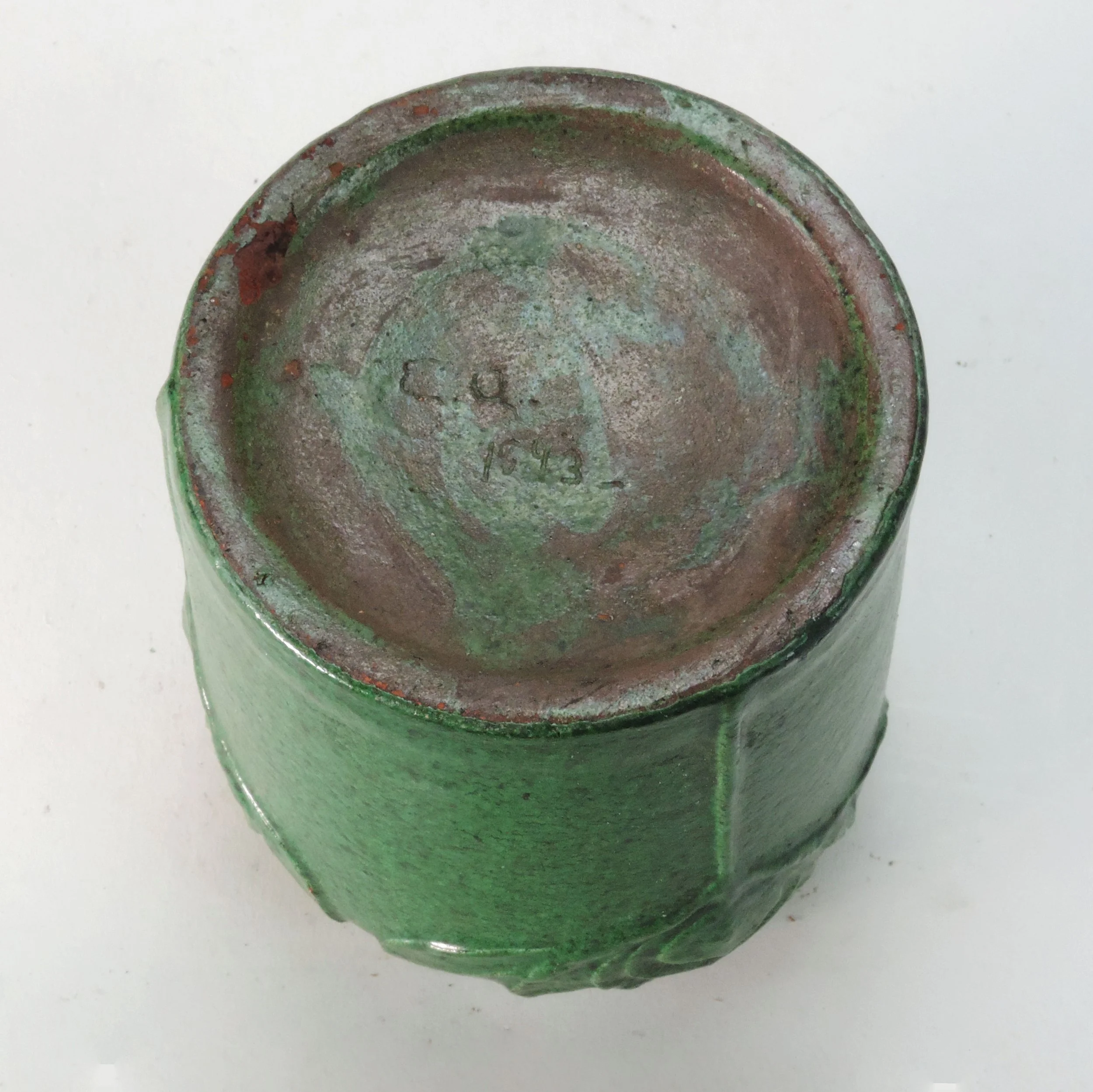 Merrimac-Pottery-tooled-4-flower-4-38in-vase-E.jpg