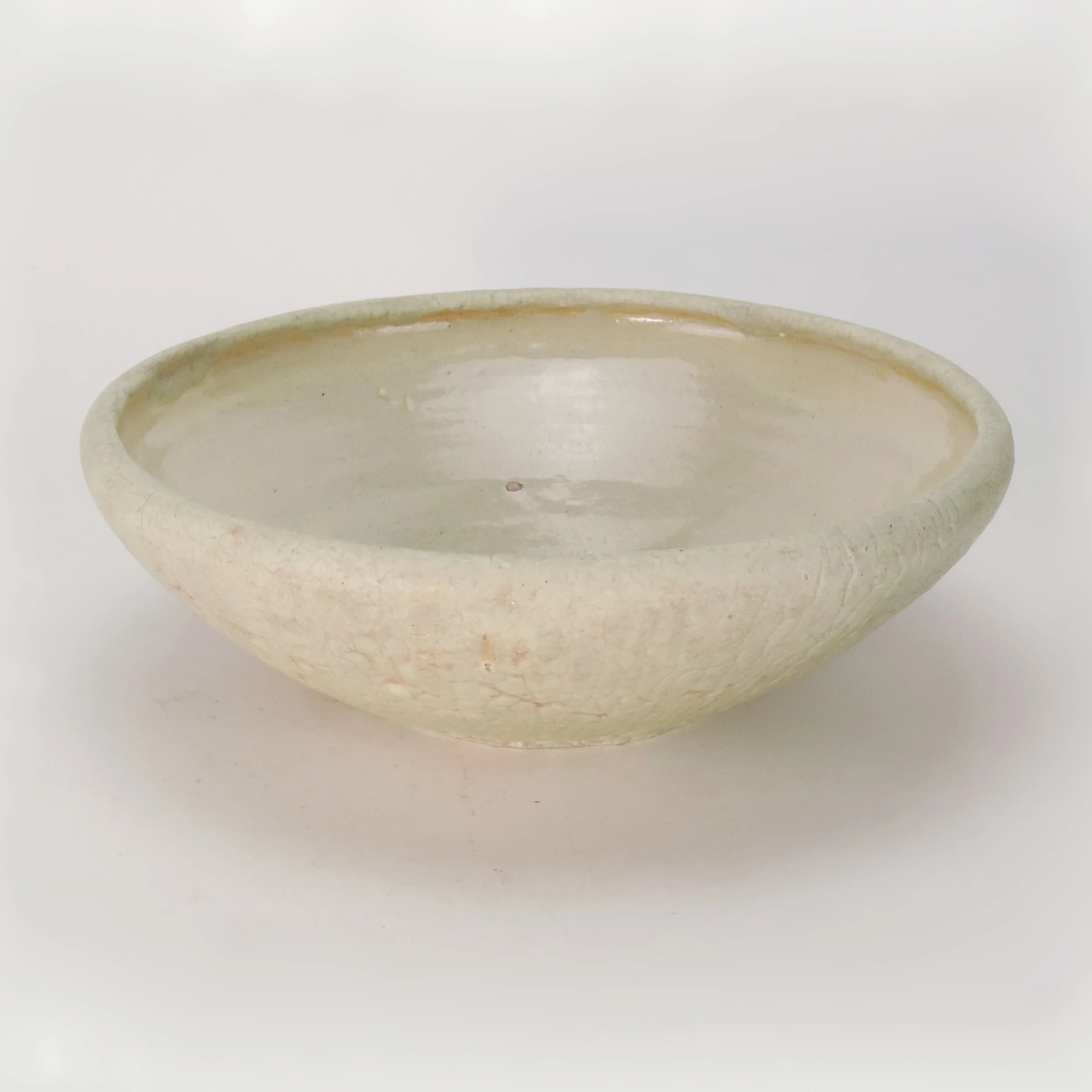 Grueby-Pottery-13dia-x-4-25in-oatmeal-white-bowl-C.jpg