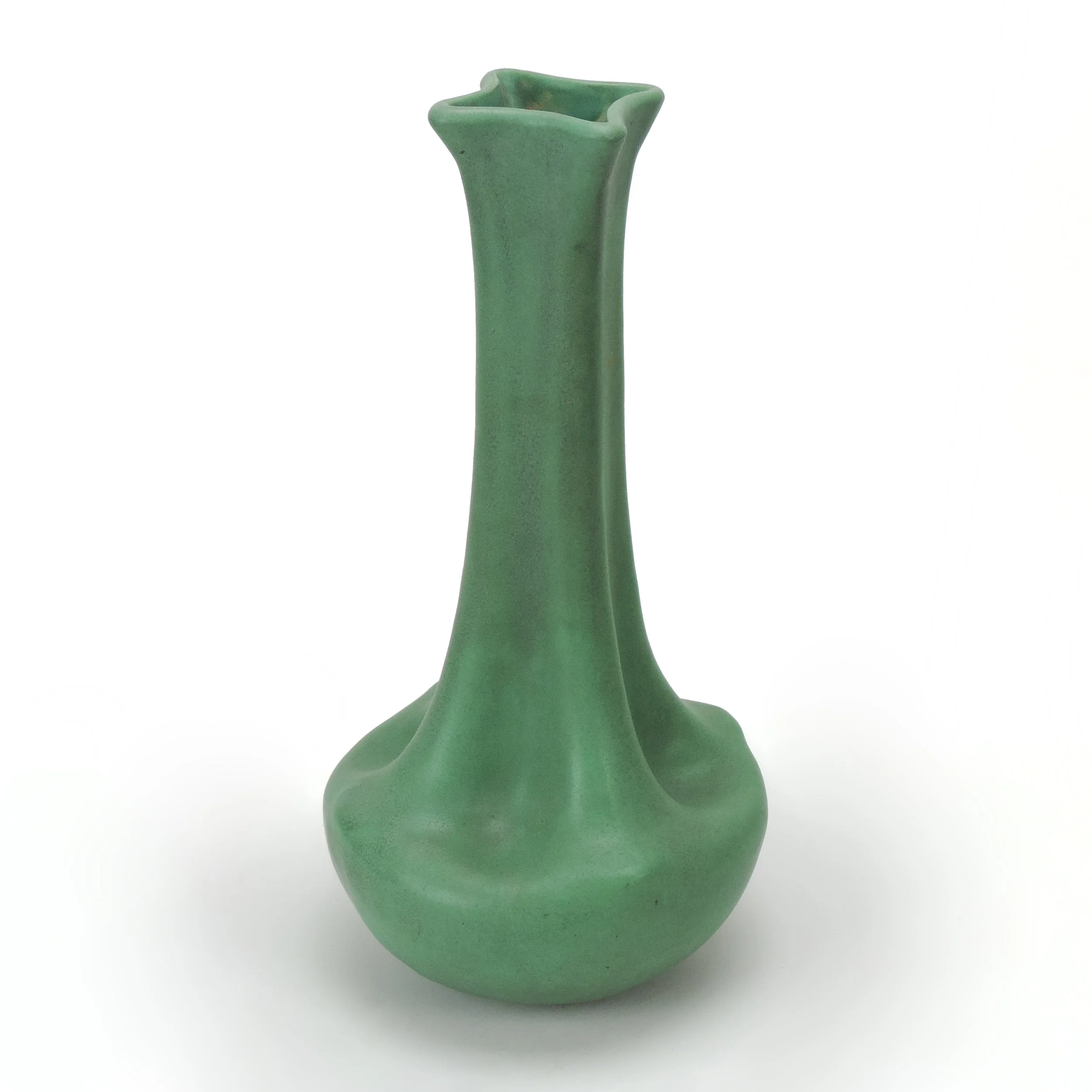 Teco-Pottery-16-5in-bone-shape-182-Albert-Gates-B.jpg
