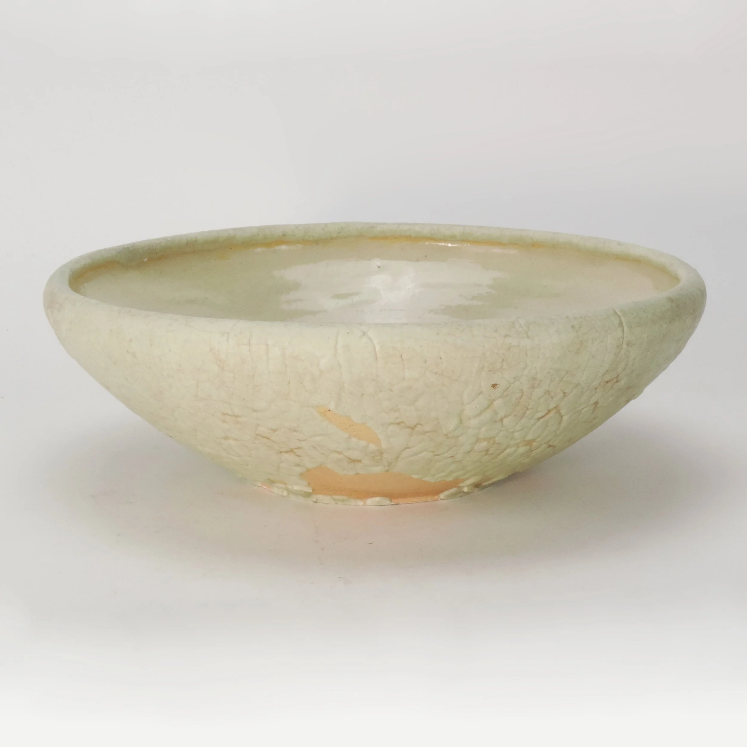 Grueby-Pottery-13dia-x-4-25in-oatmeal-white-bowl-B.jpg