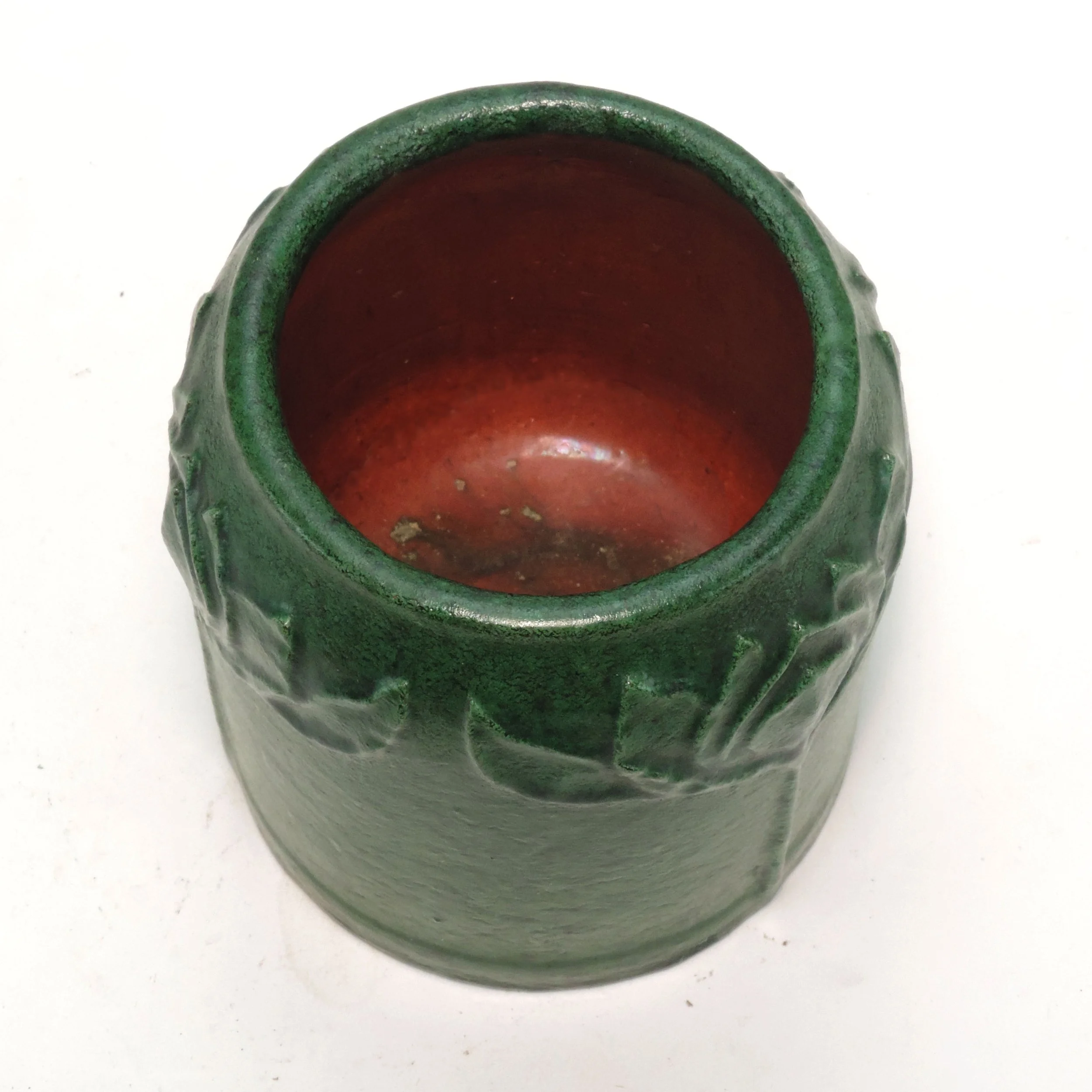 Merrimac-Pottery-tooled-4-flower-4-38in-vase-D.jpg