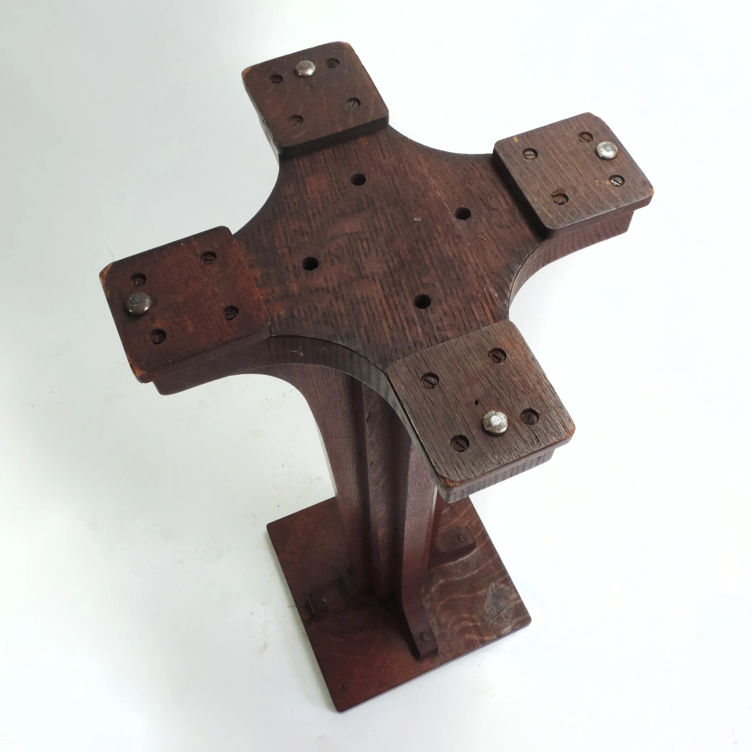Limbert-269-pedestal-13sq-36in-D.jpg