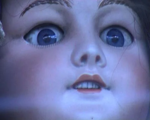 mobcom-poupee dents_petit.jpg