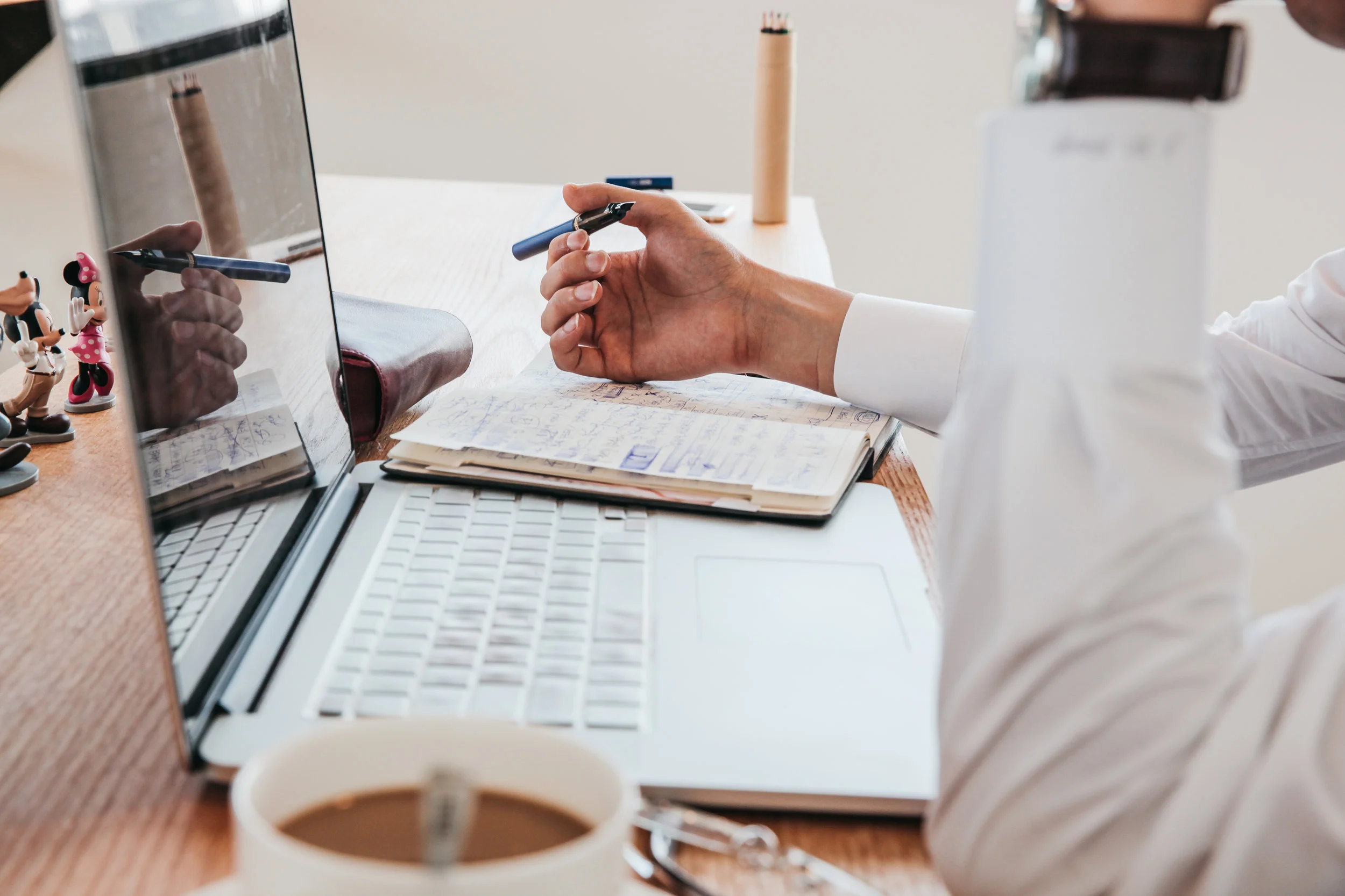 Sometimes you'll run into a client that is willing to throw money your way, but in your heart you know that this person is not 100% committed to giving their best or you're not particularly an expert in what their goal involves. What do you do? Remember, you're building your brand as we speak and your clients are a reflection of your brand. This happens a lot actually. The answer is quite simple. Say no! If you come to me looking to perform Olympic lifts, sorry, I'm not your guy and I'm not going to fake it for the financial gain. You as the trainer will never enjoy that hour of training and will dred every session as it could've been spent on something more resourceful. The client will also pick this up maybe after a few sessions and will feel like they've wasted money, especially if he or she isn't reaching their goal. Also, if the client hasn't fully committed to the goal and made it a personal decision, there's not much you as the coach can do other than to simply suggest that you're not the right fit for them at the time or for the client to reevaluate their goals and priorities. You will know this by your rapport with the client. Do both yourself and potential client a favor and know when to say no. 