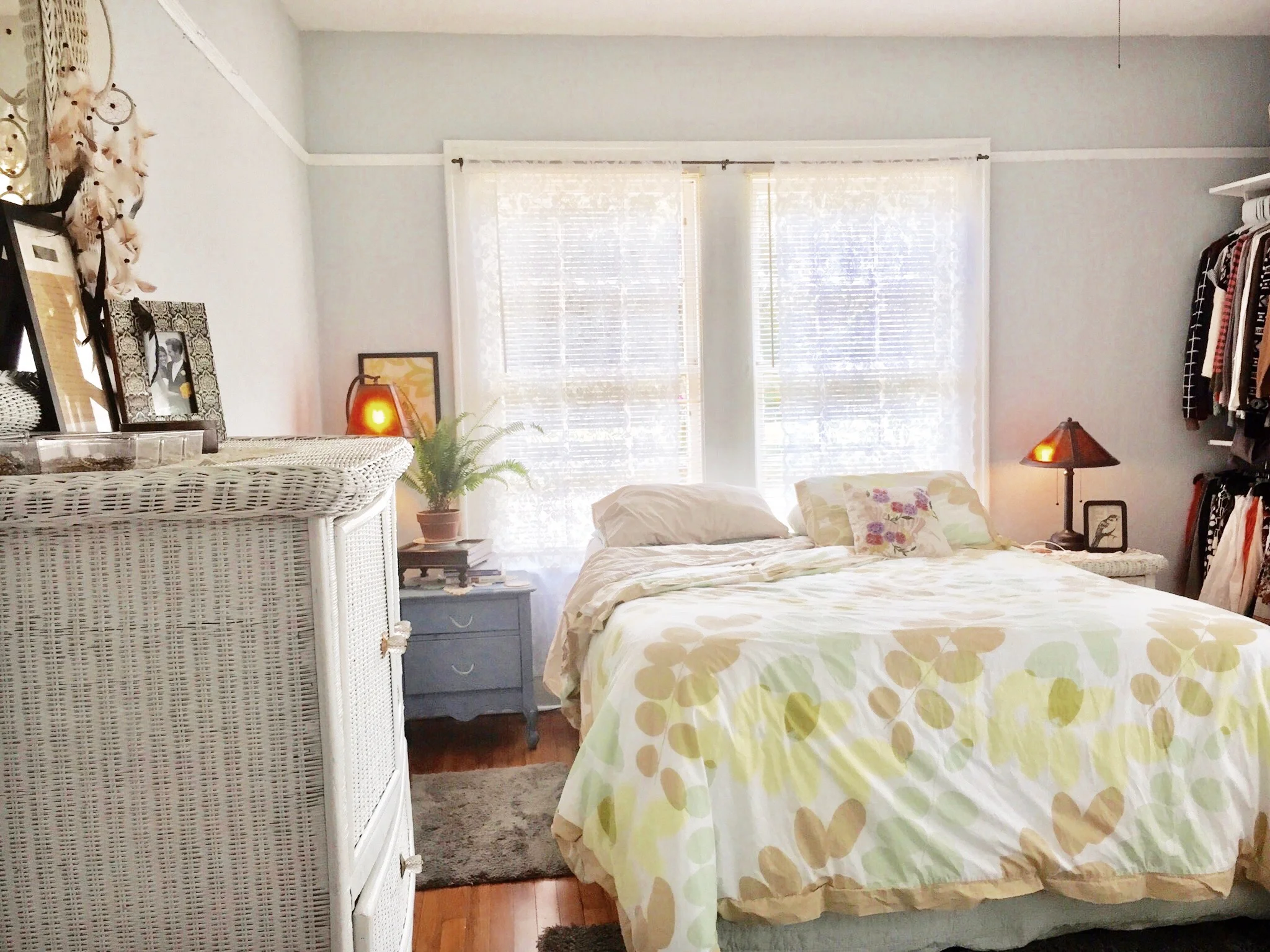 MASTER BEDROOM (via JacinthaPayne.com)