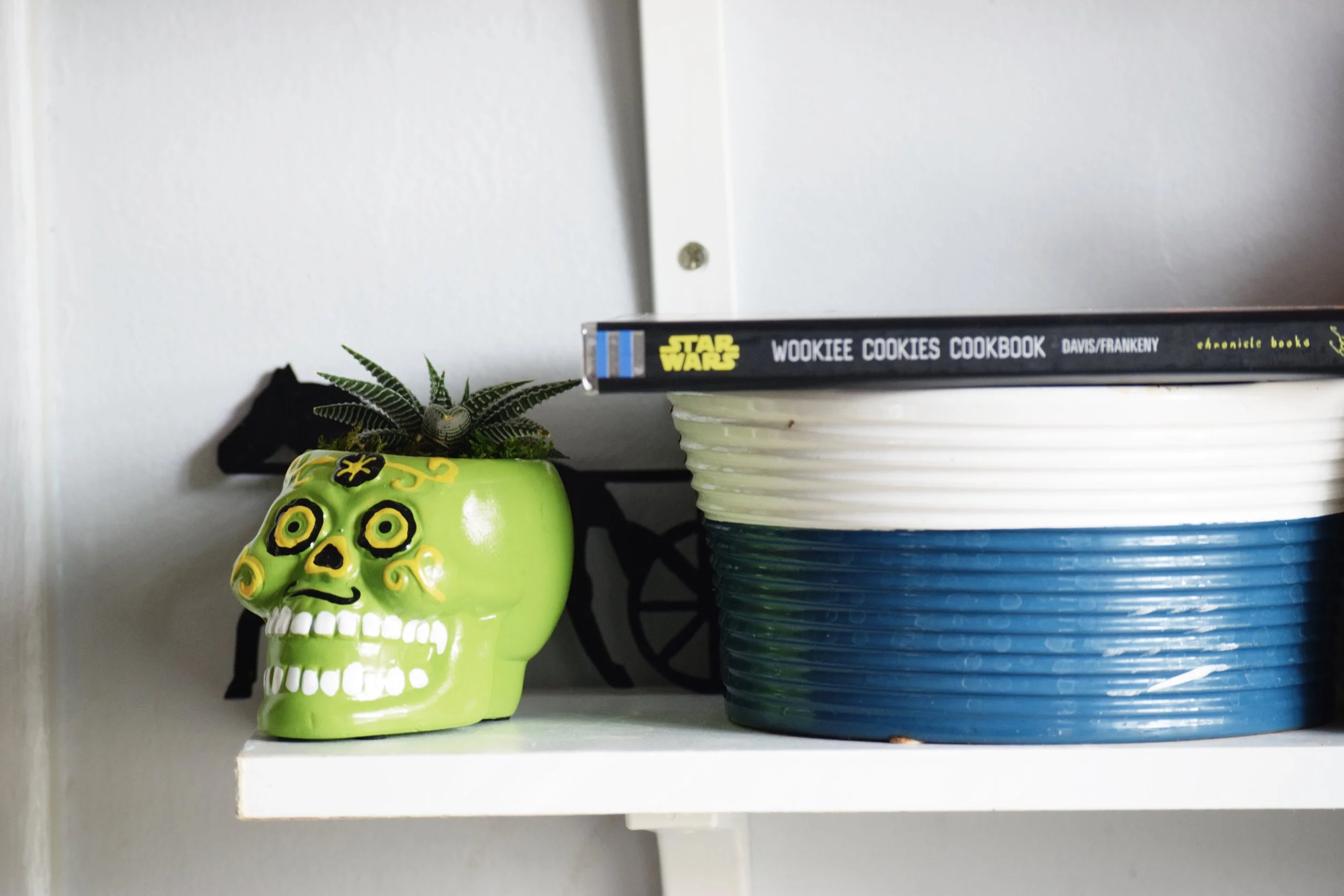 Kitchen - Before and After (via JacinthaPayne.com)