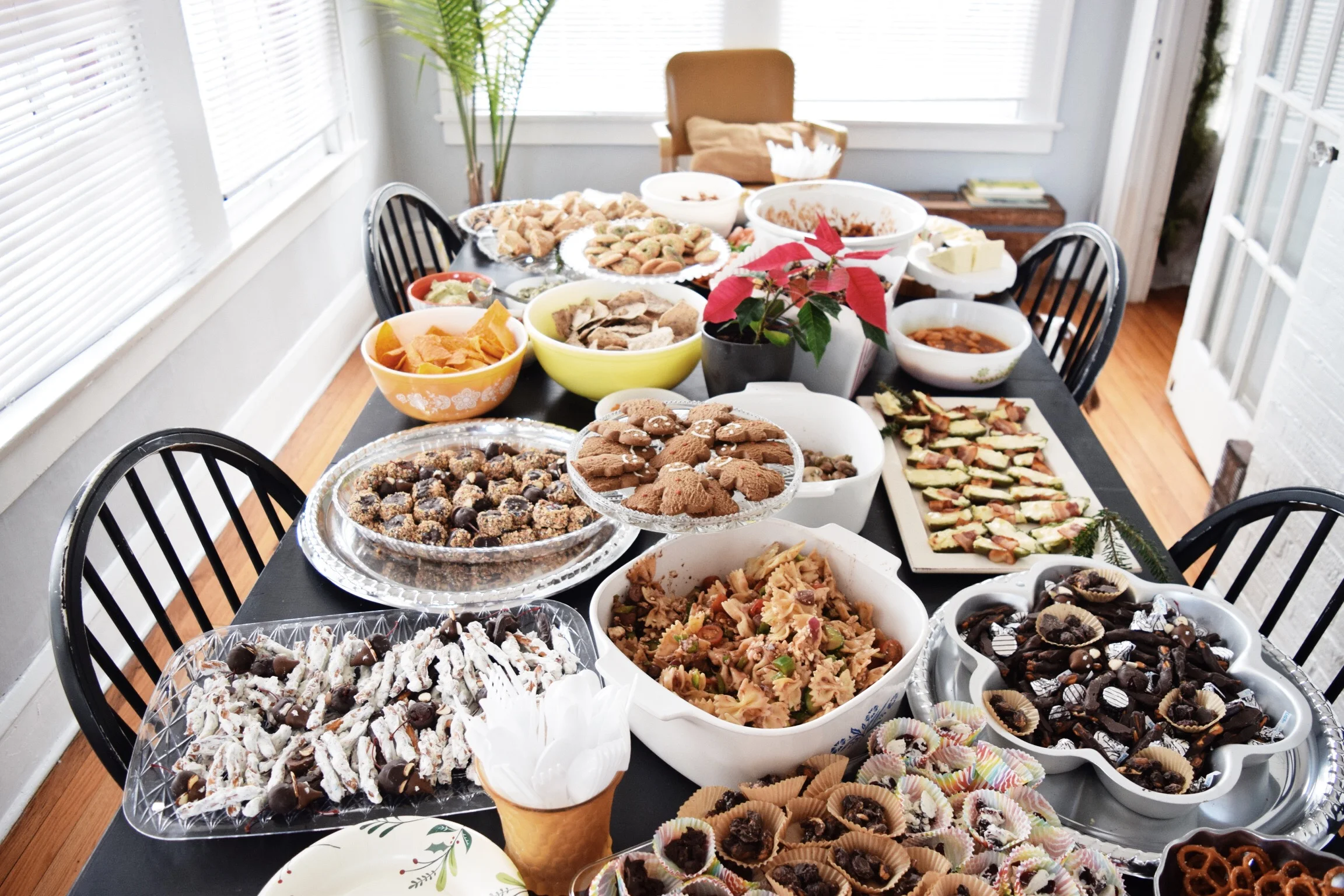 CHRISTMAS THINGS (via Jacinthapayne.com)