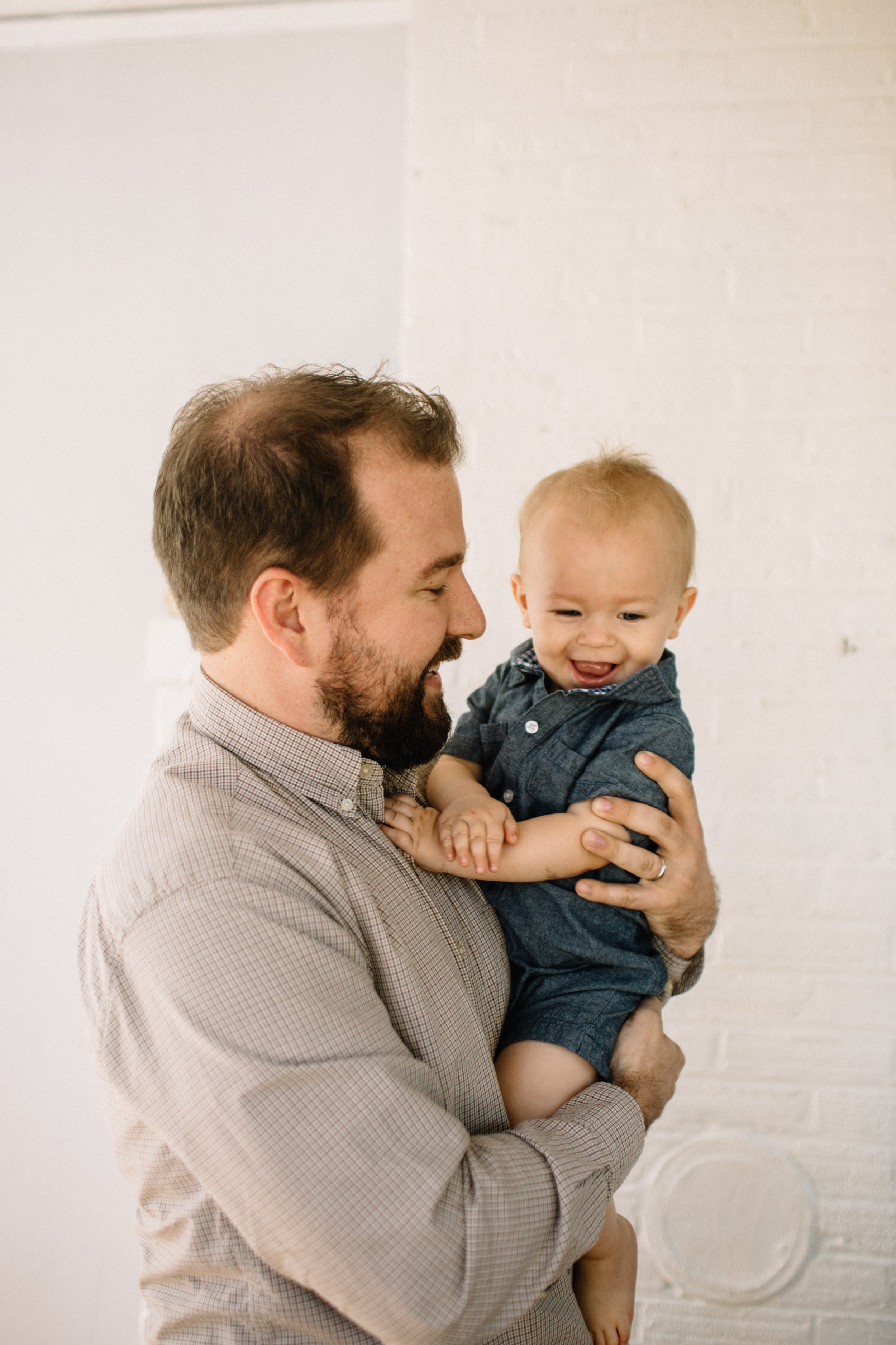 A FAMILY PHOTOSHOOT: ALI MARSH (Via JacinthaPayne.com)